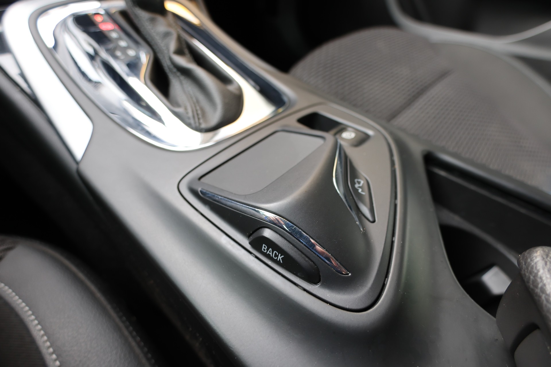 OPEL Insignia Sports Tourer 2.0 CDTI Cosmo Automatic-image-10