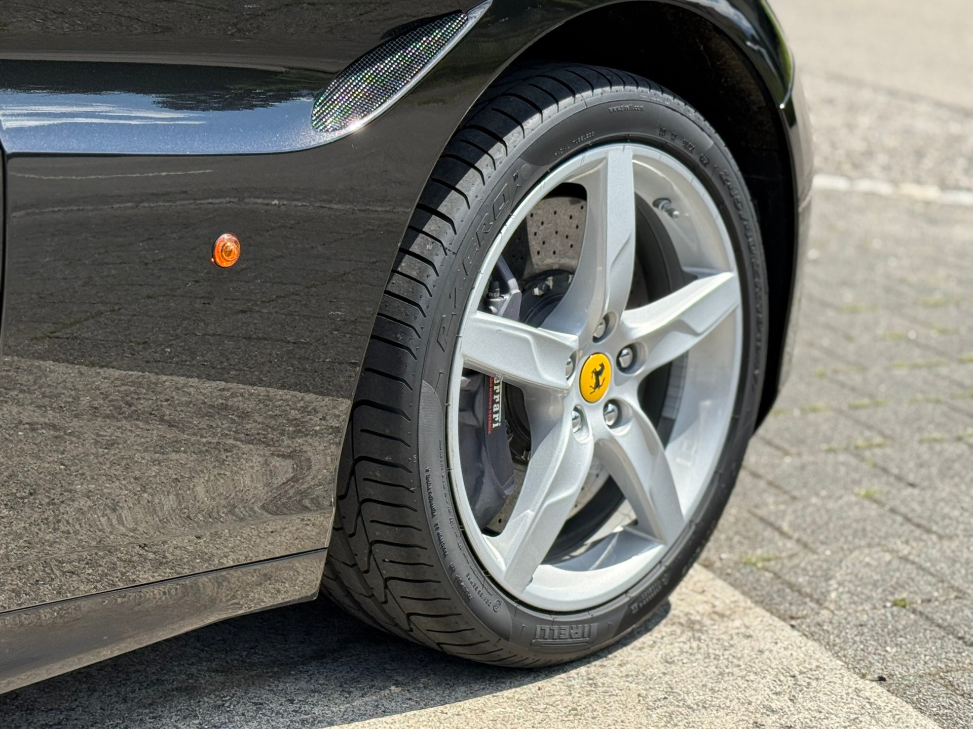 FERRARI California 3.9 V8 T-image-22