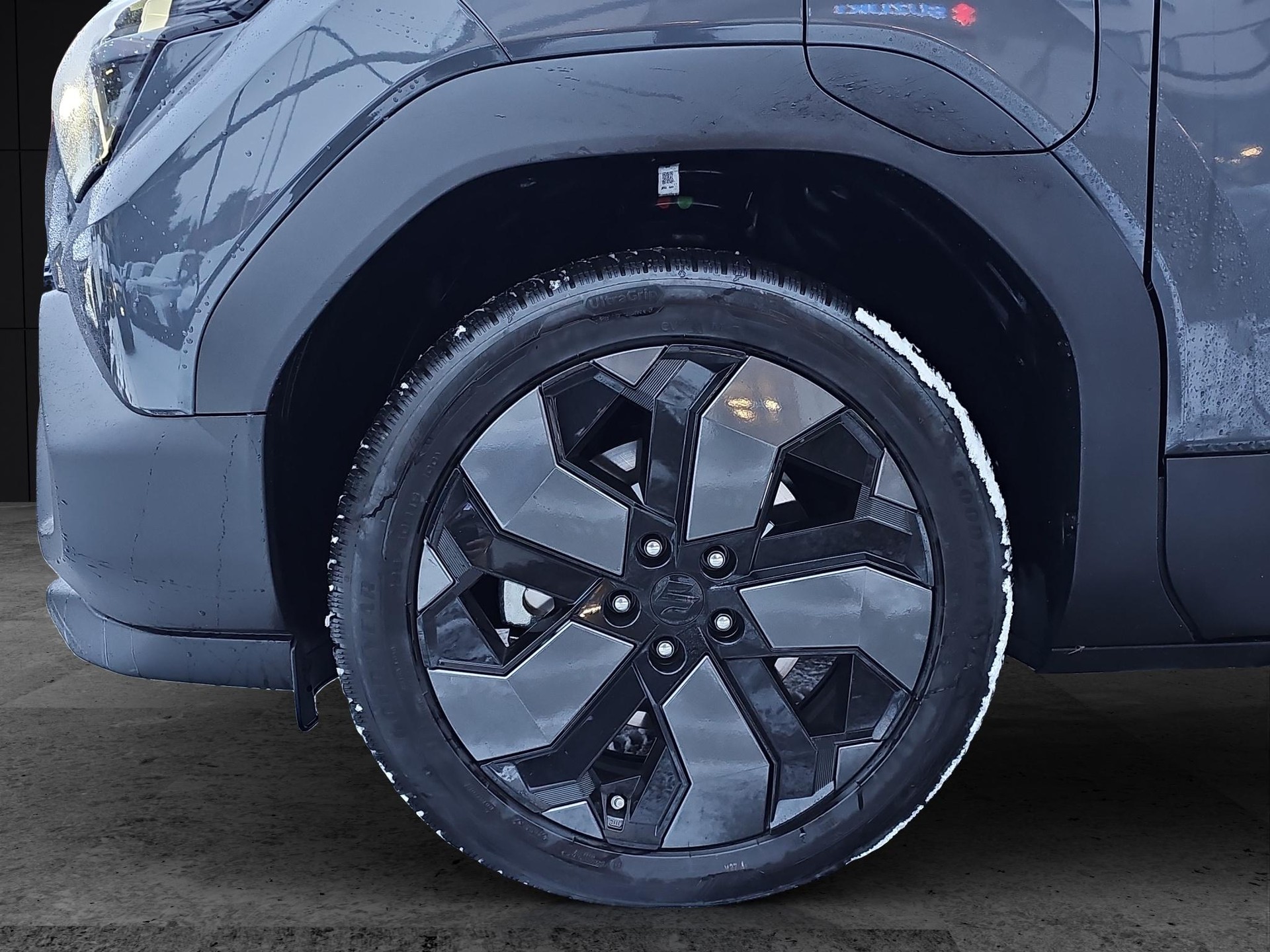 SUZUKI e Vitara Compact Top 4x4-image-8