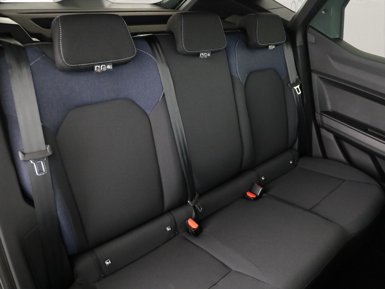 DACIA Duster 1.8 Hybrid Journey-image-7