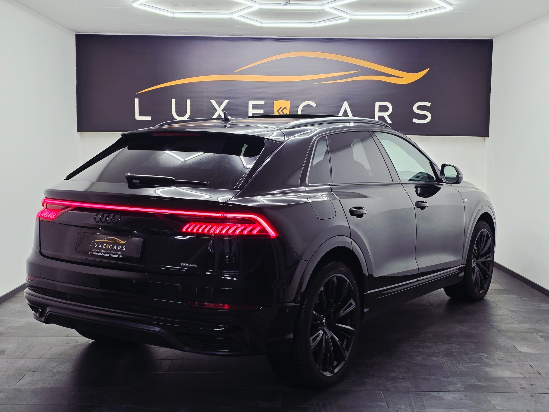 AUDI Q8 60 TFSI e quattro PHEV tiptronic*VOLL-AUSSTATTUNG NP: 153'550*-image-5