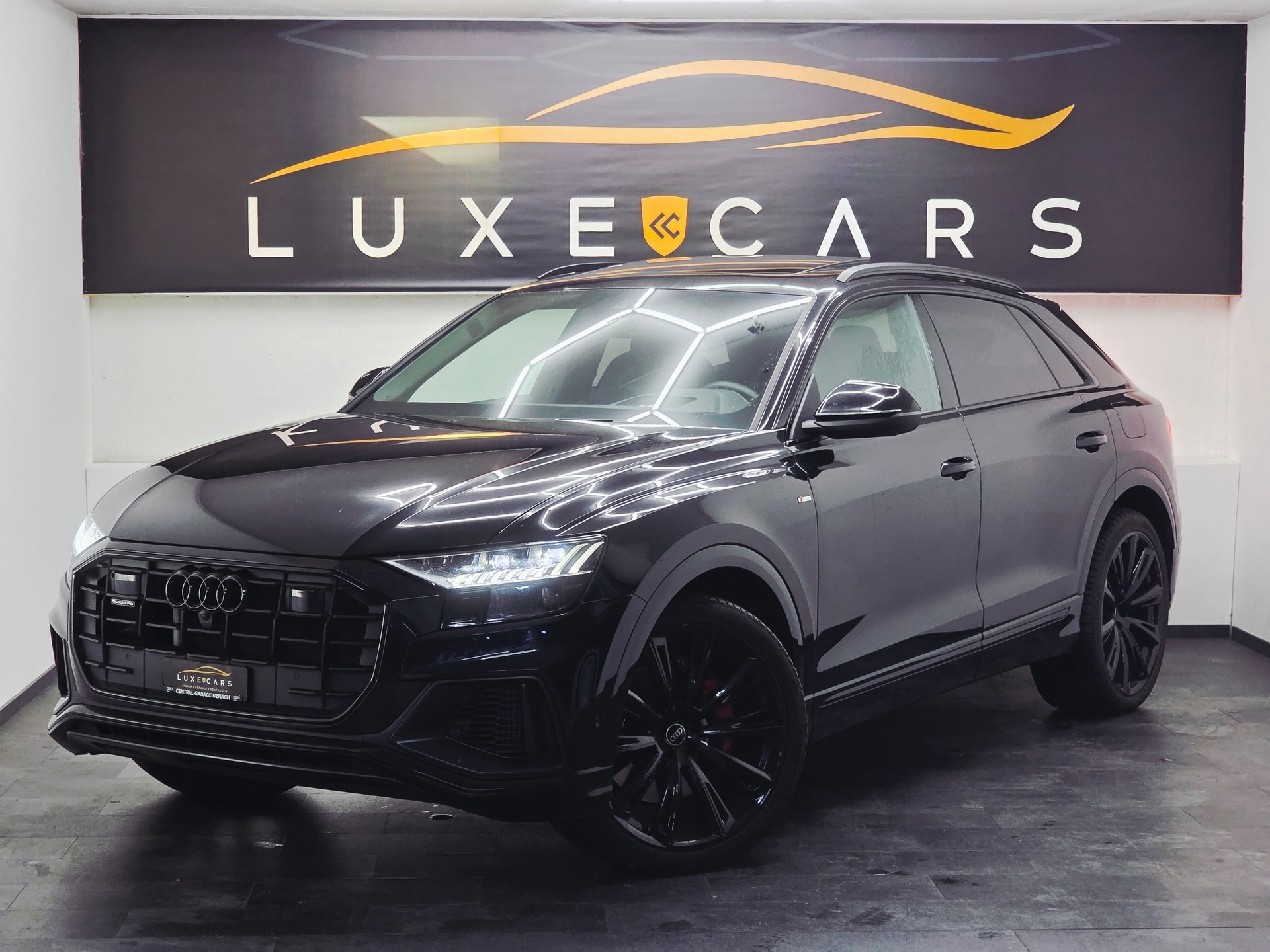 AUDI Q8 60 TFSI e quattro PHEV tiptronic*VOLL-AUSSTATTUNG NP: 153'550*