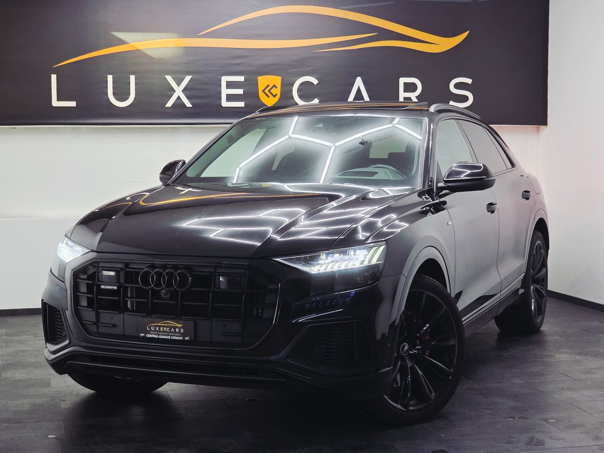 AUDI Q8 60 TFSI e quattro PHEV tiptronic*VOLL-AUSSTATTUNG NP: 153'550*-image-3