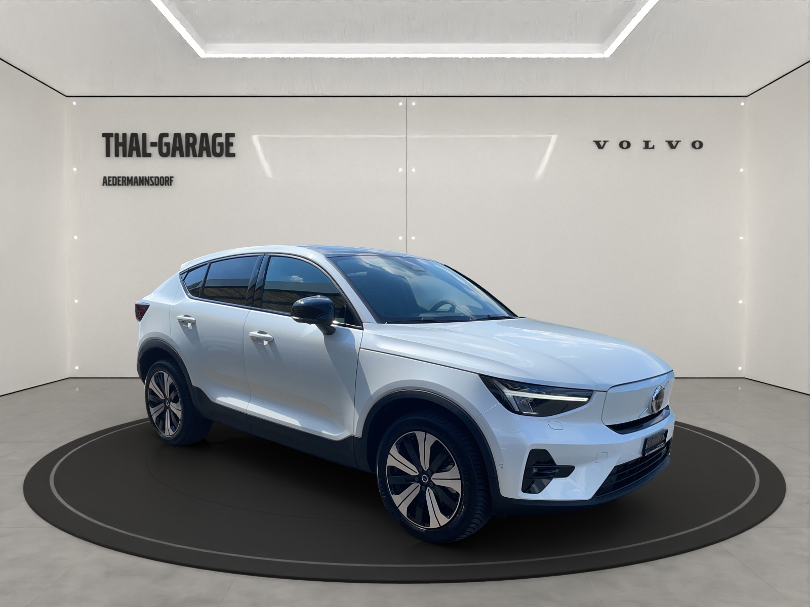 VOLVO C40 P8 Twin Recharge Ultimate AWD-image-2