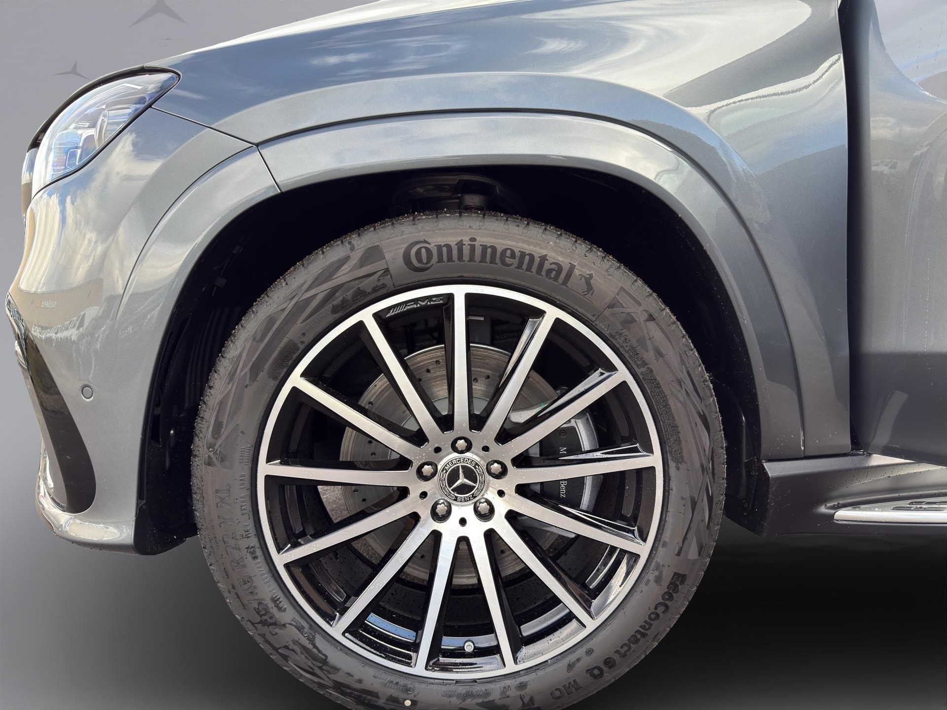MERCEDES-BENZ GLS 450 d AMG Line 4matic-image-14