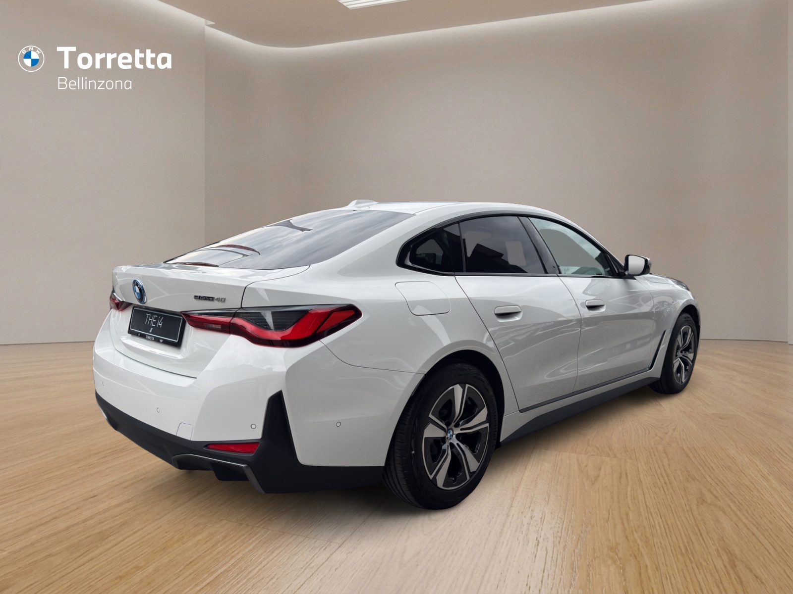 BMW i4 eDrive 40-image-4