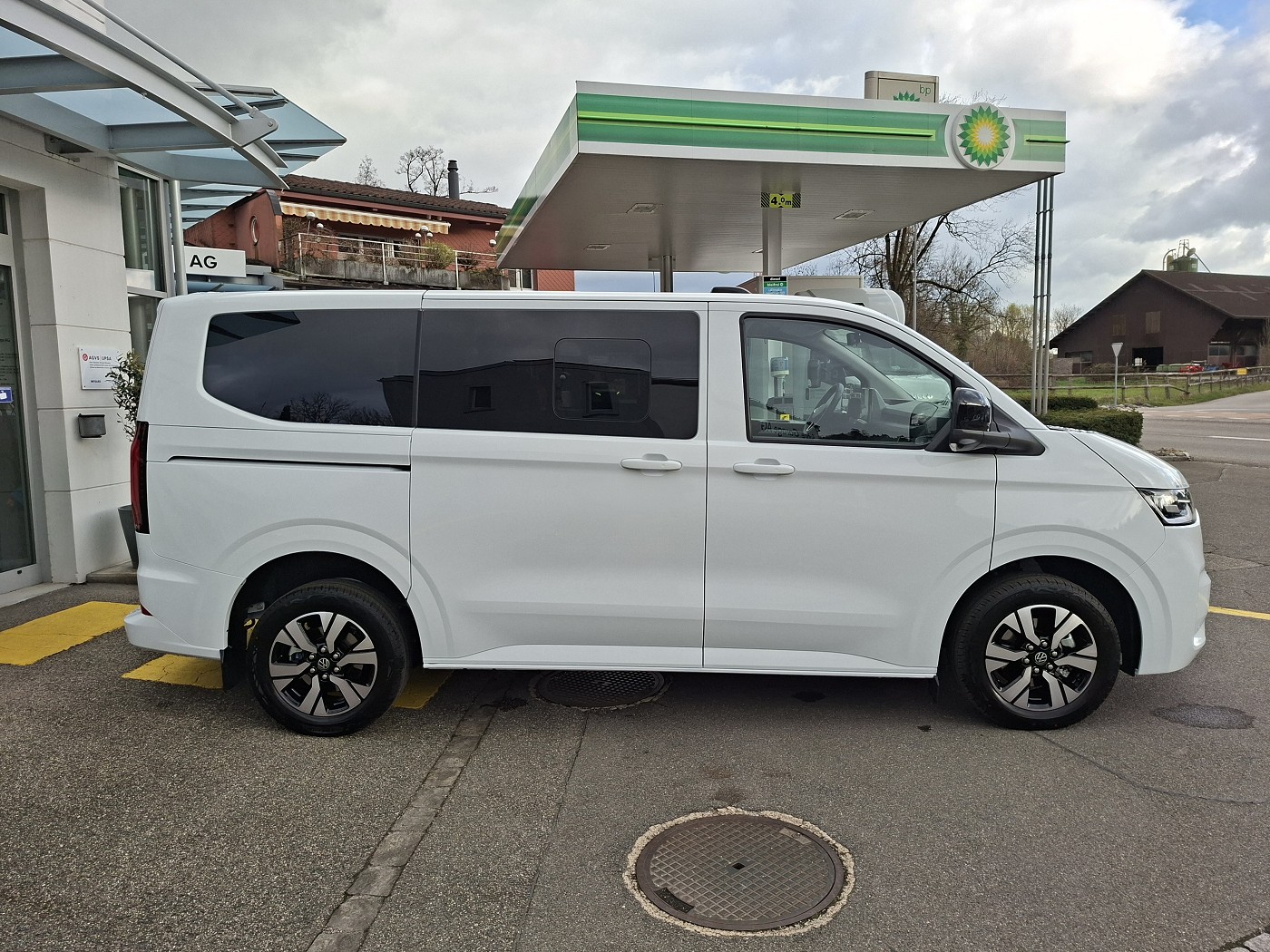 VW Caravelle 2.0 TDI Aut.8 4 Motion-image-6