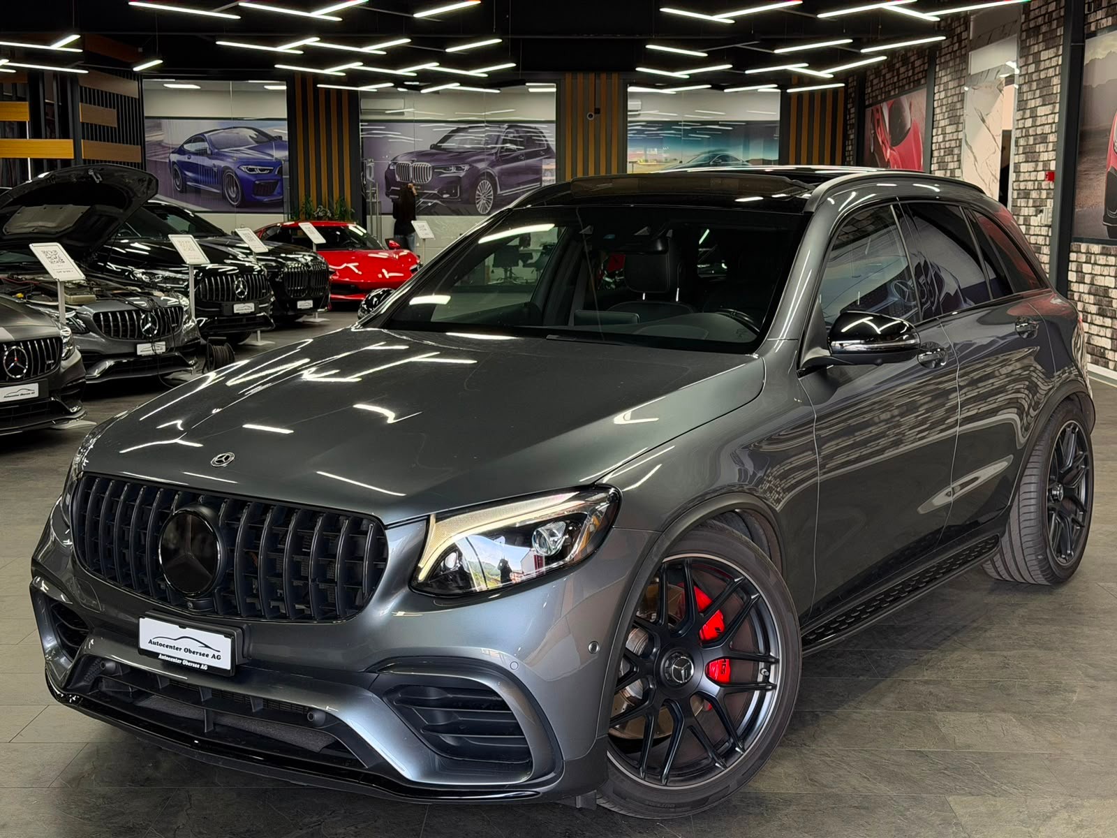 MERCEDES-BENZ MERCEDES-BENZ GLC 63 AMG Gray Limited All Black 510PS Performance 4Matic 9G-Tronic-showroom-element-3