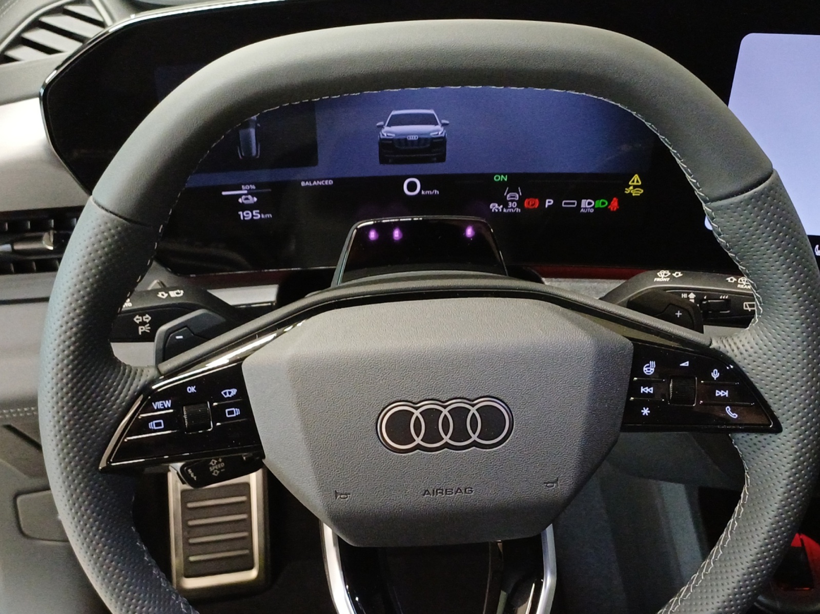 AUDI Q6 e-tron performance-image-9