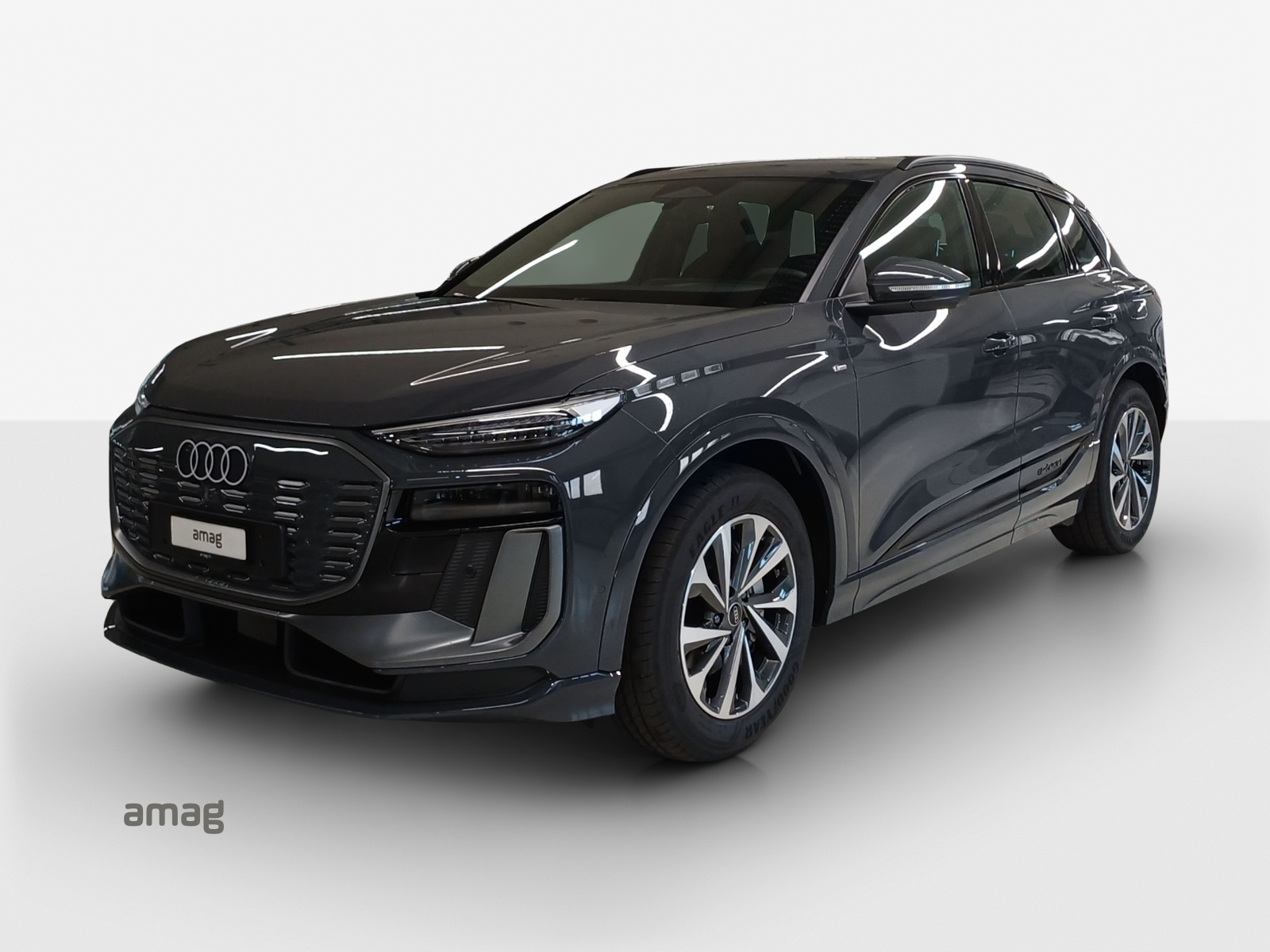 AUDI Q6 e-tron performance-image-0