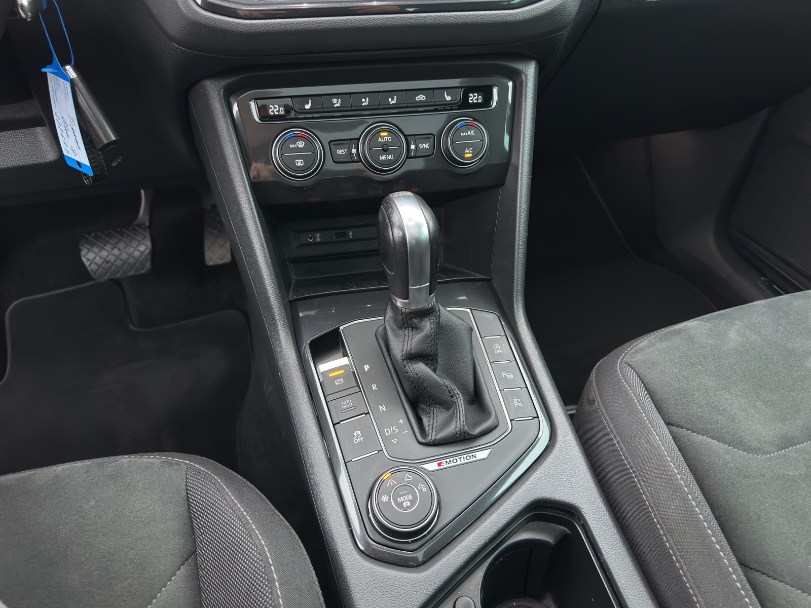 VW Tiguan 2.0TSI Highline 4Motion DSG-image-12