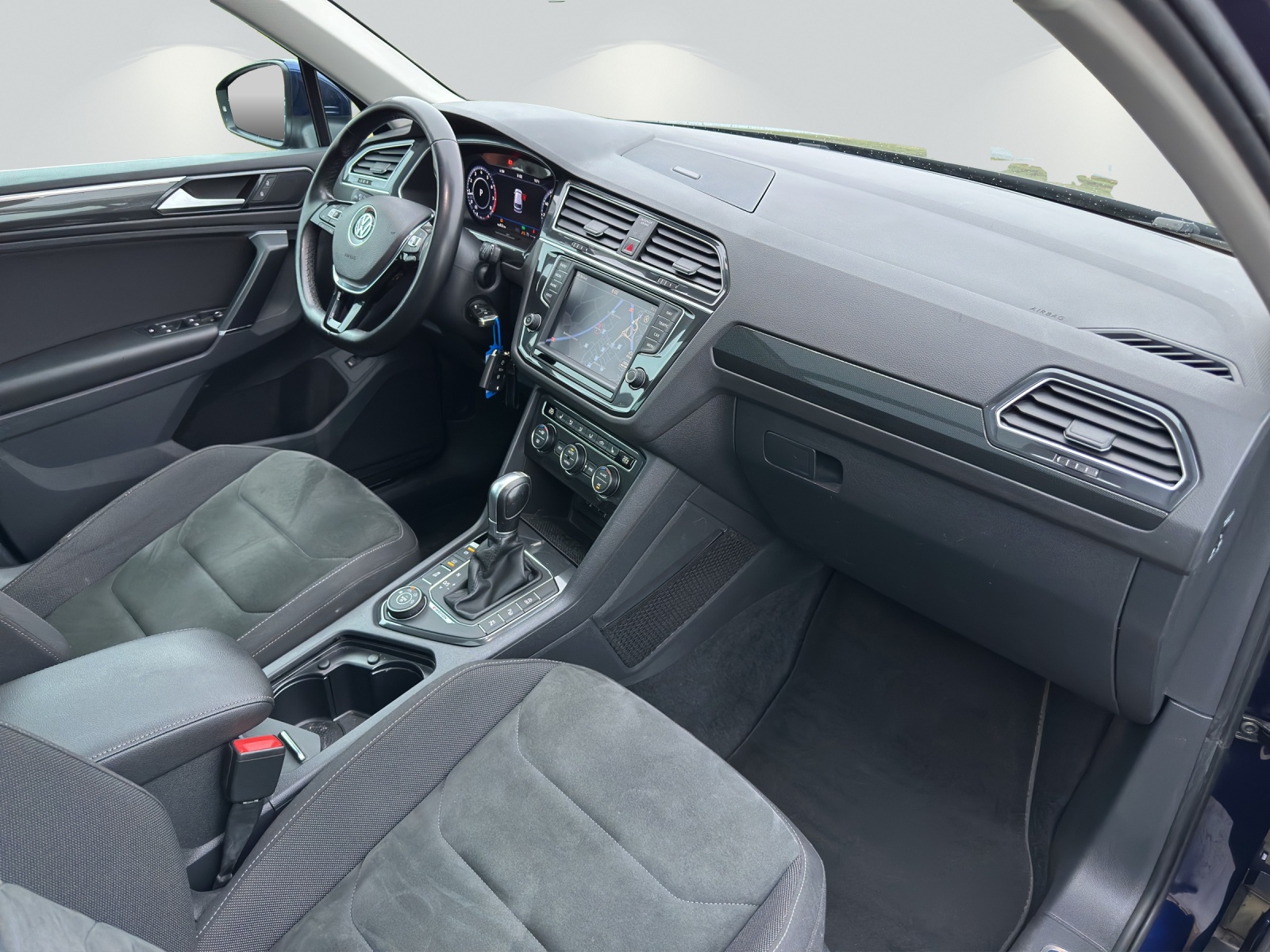 VW Tiguan 2.0TSI Highline 4Motion DSG-image-7