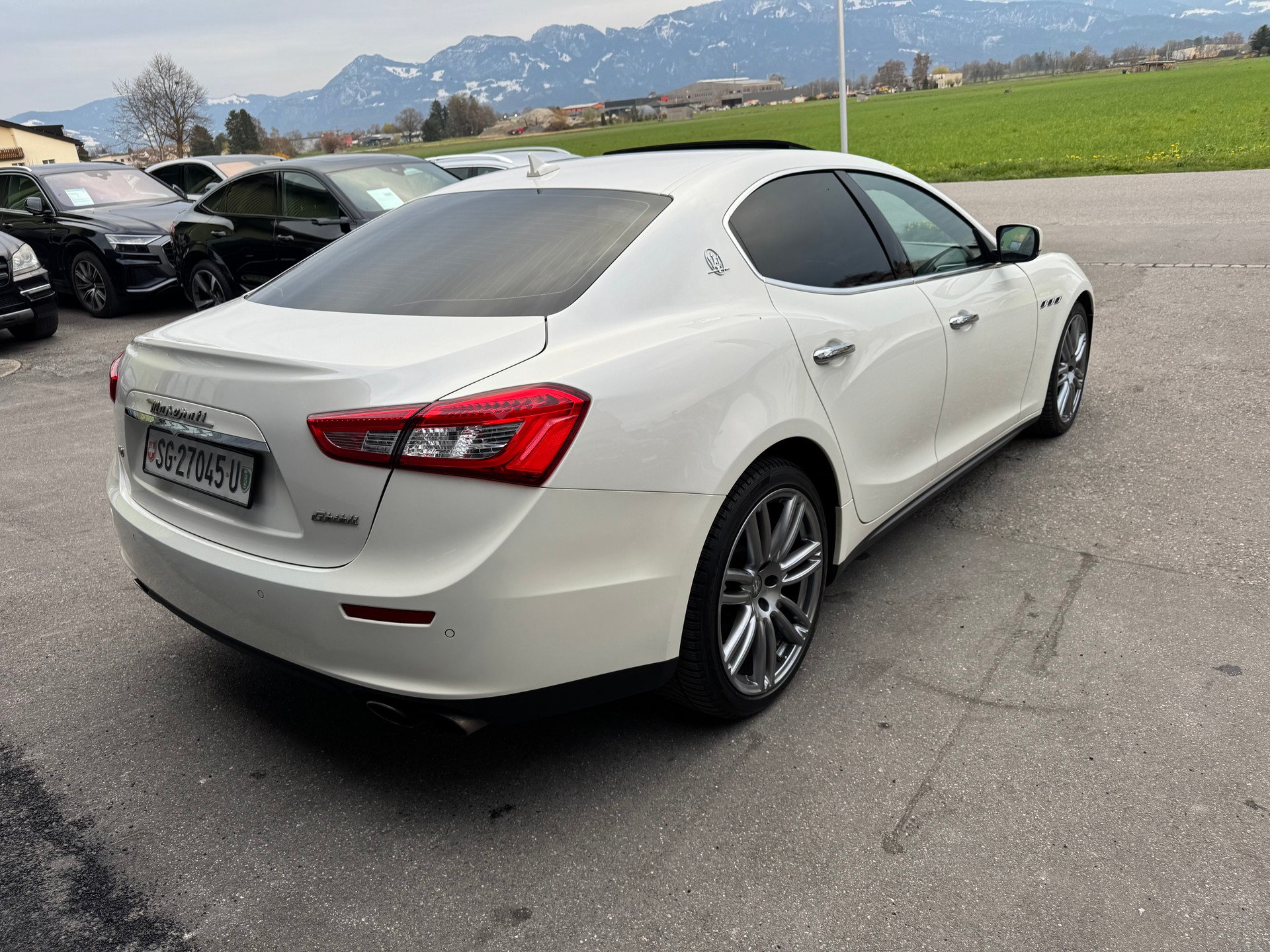 MASERATI Ghibli S Q4 3.0 V6 Swiss Mountain Ed. Automatica-image-12