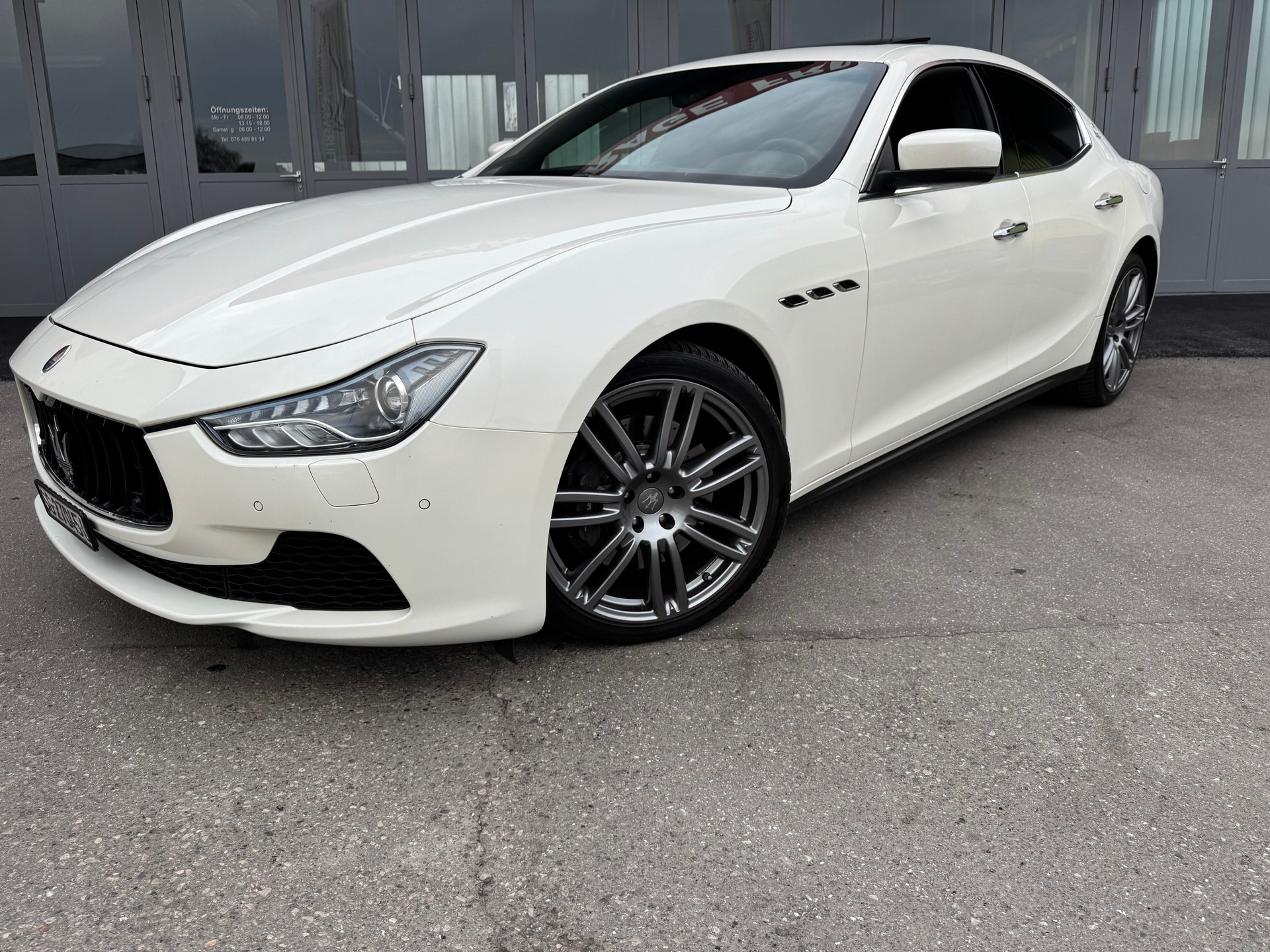 MASERATI Ghibli S Q4 3.0 V6 Swiss Mountain Ed. Automatica-image-0
