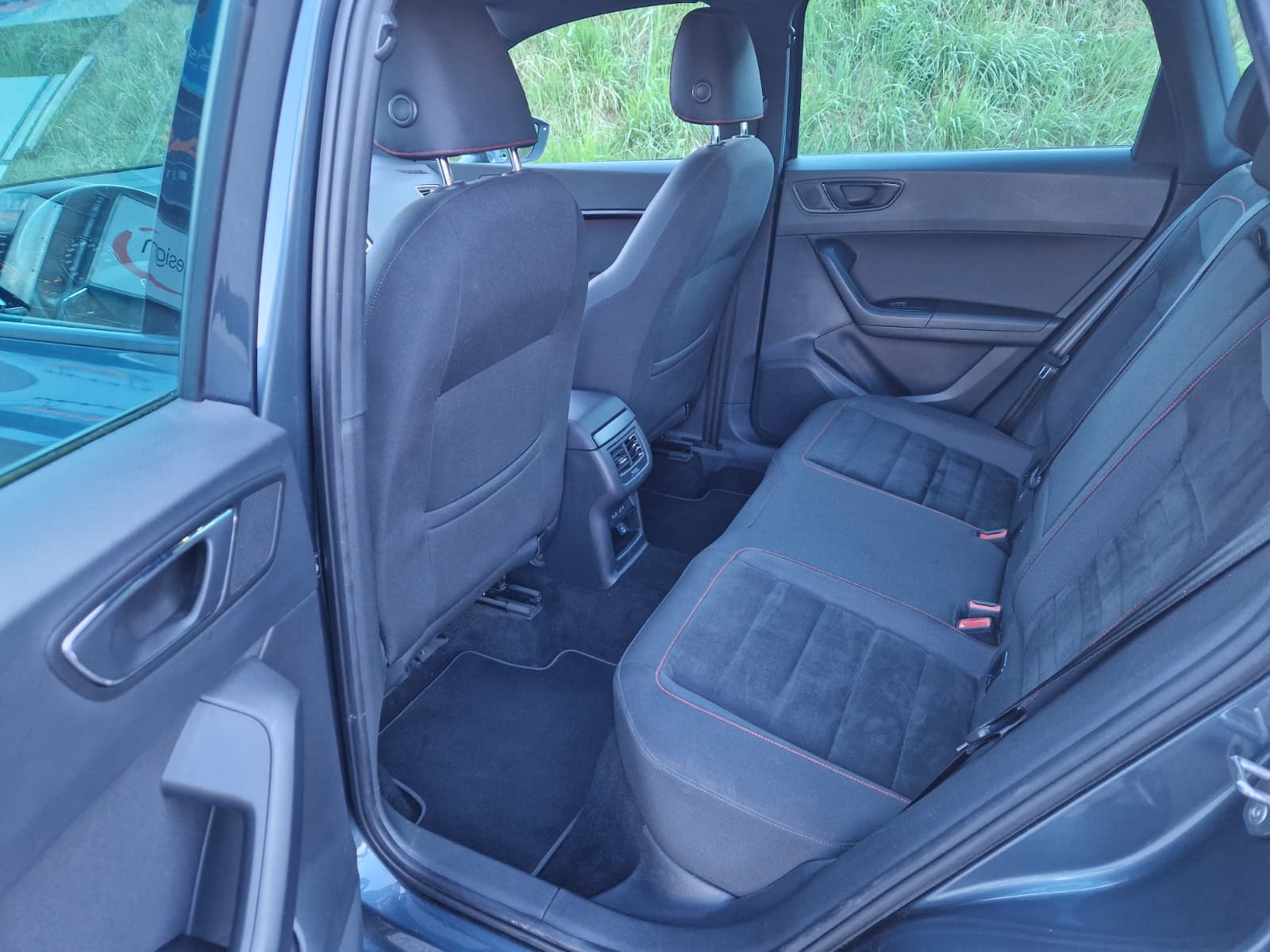 SEAT Ateca 2.0 TSI FR 4Drive DSG-image-8