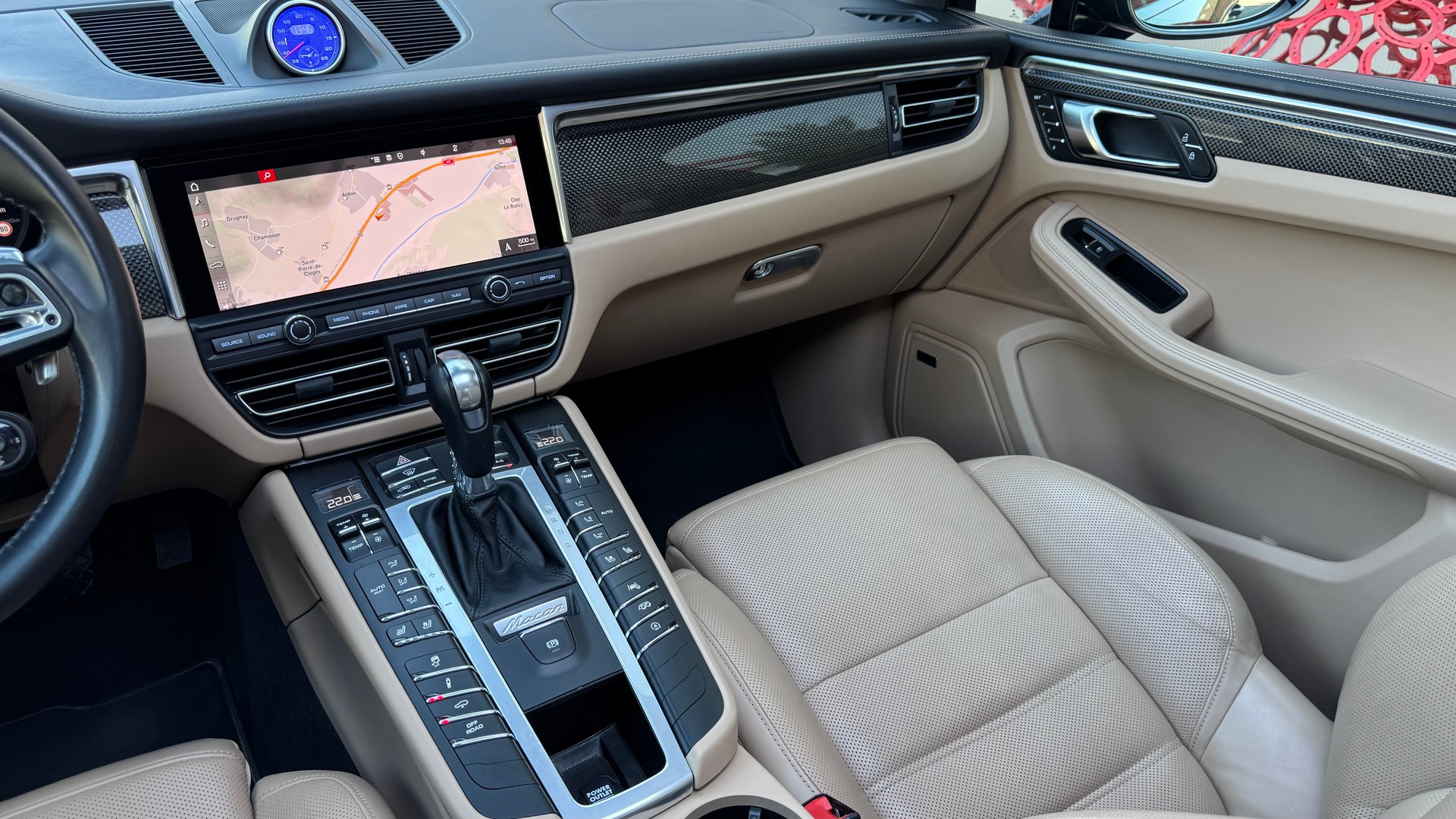 PORSCHE Macan Turbo PDK-image-12