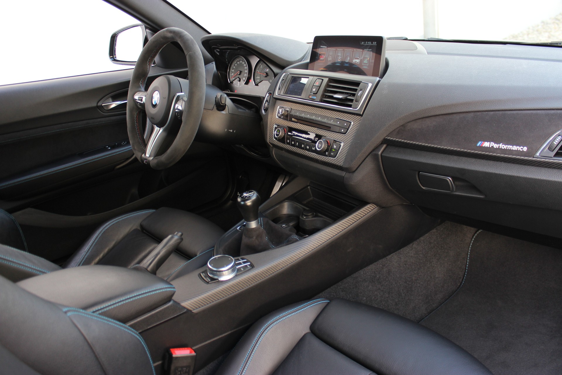 BMW M2 *HANDSCHALTUNG*-image-1