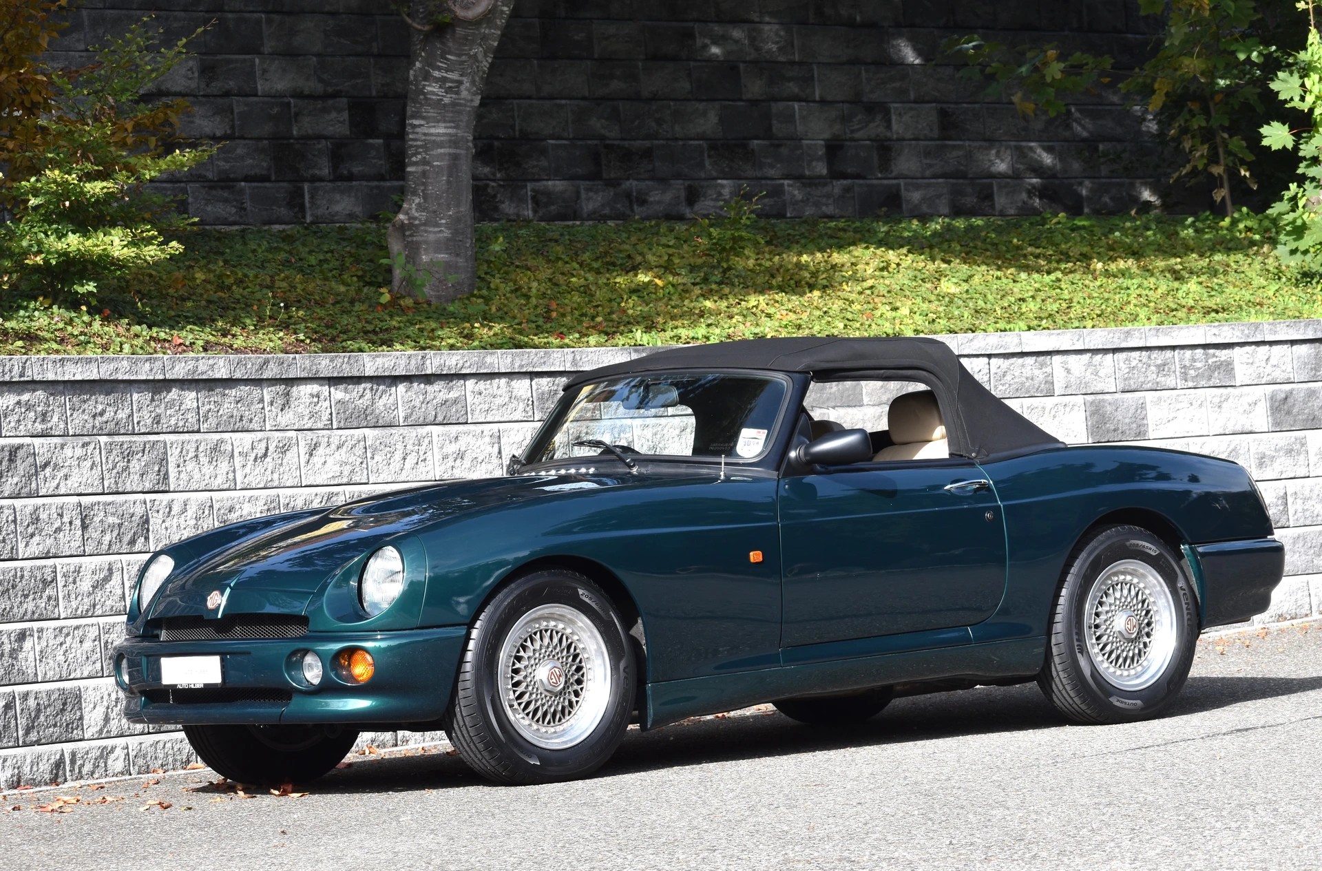 MG R V8 3.9, 200 PS-image-2