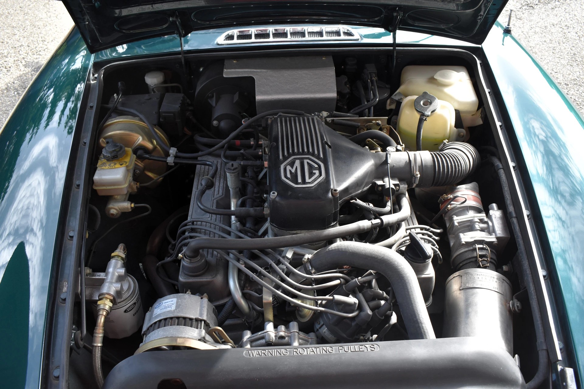 MG R V8 3.9, 200 PS-image-13