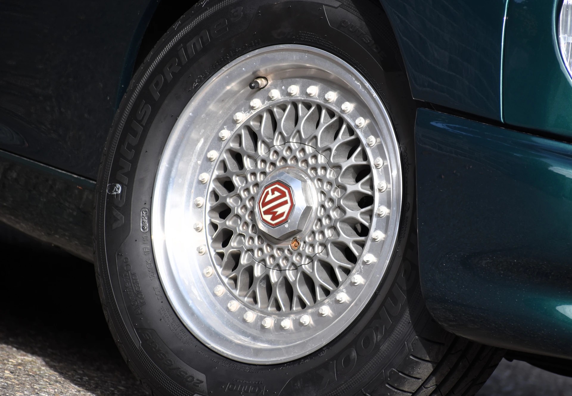 MG R V8 3.9, 200 PS-image-3