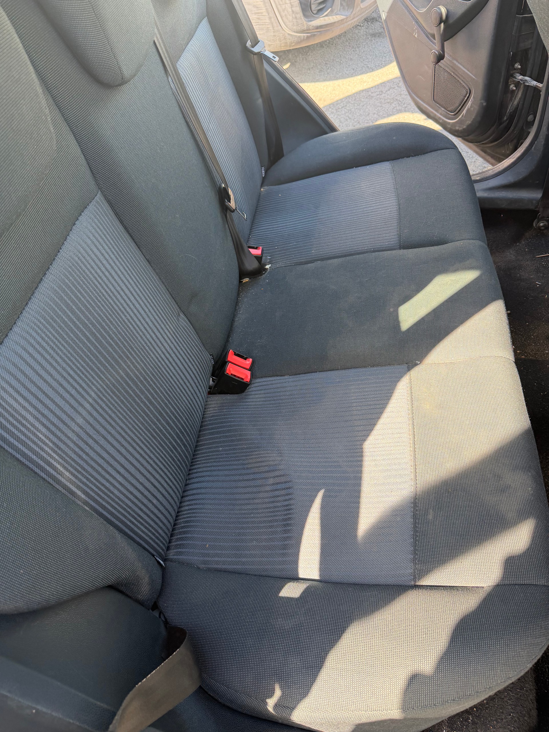 FORD Fiesta 1.25 16V Ambiente-image-11