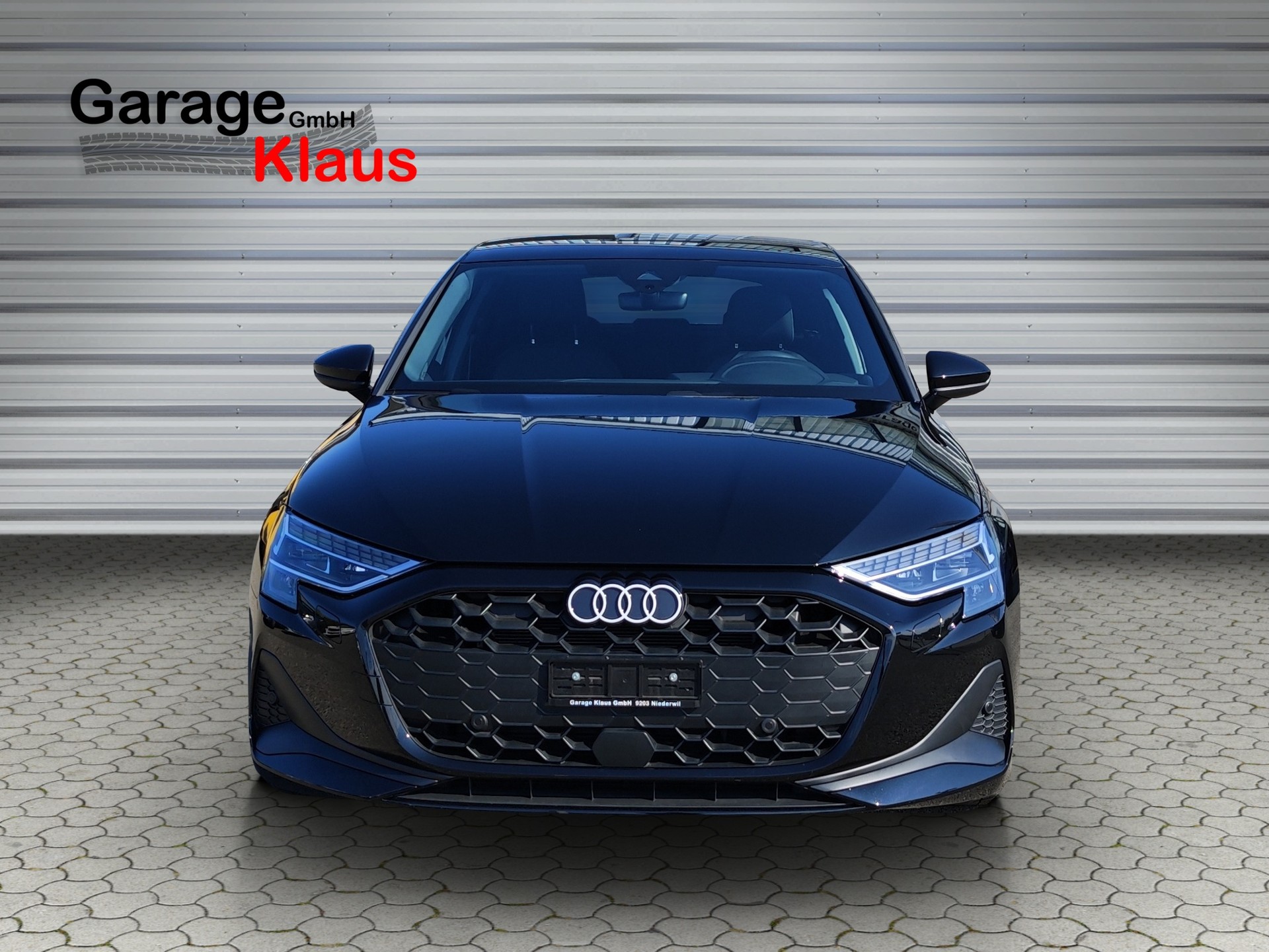 AUDI A3 Sportback 35 TFSI Attraction S-tronic-image-1