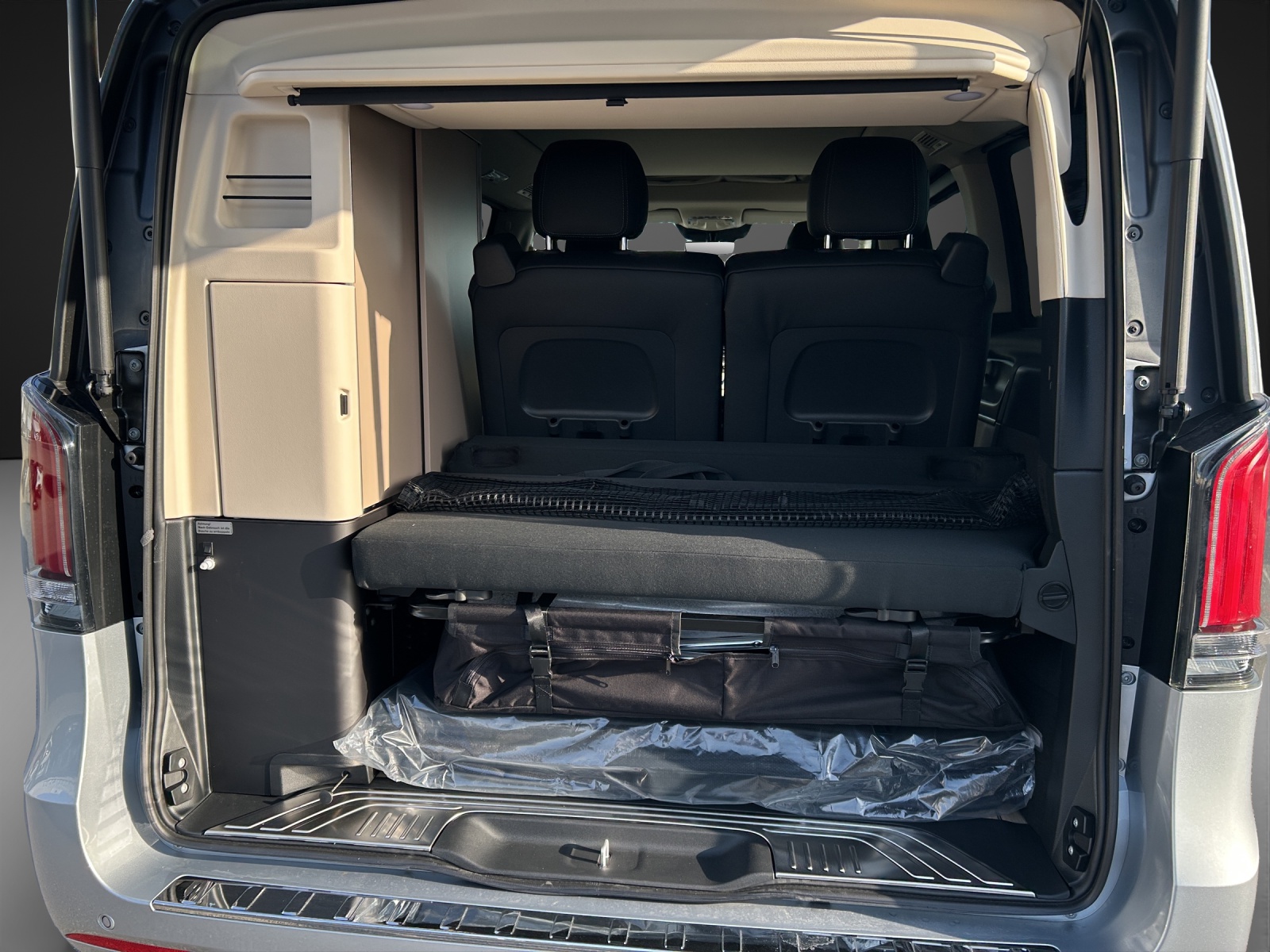 MERCEDES-BENZ Marco Polo 300 d 4M Automat-image-5