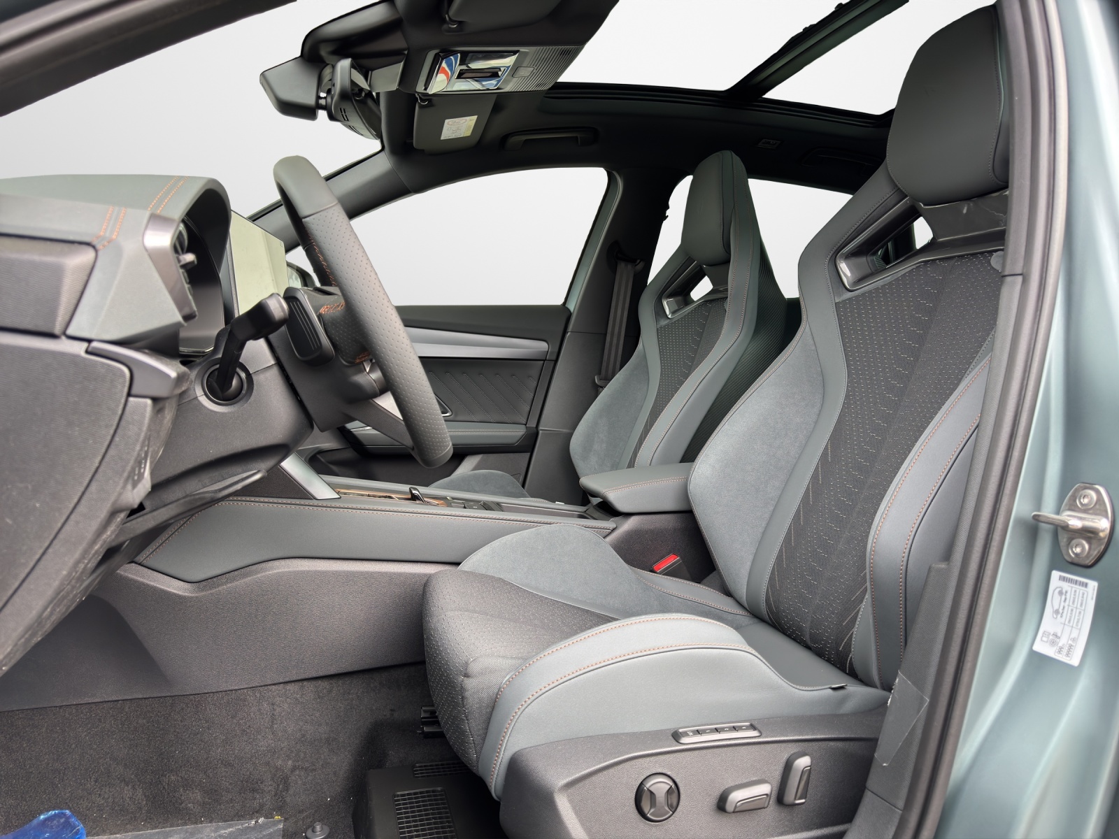CUPRA Formentor 2.5 TSI VZ5 Prime Edition 4Drive DSG-image-4
