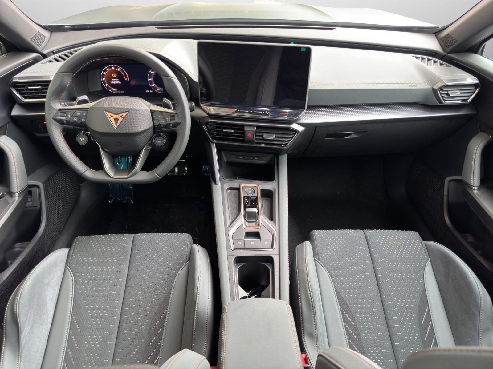 CUPRA Formentor 2.5 TSI VZ5 Prime Edition 4Drive DSG-image-10