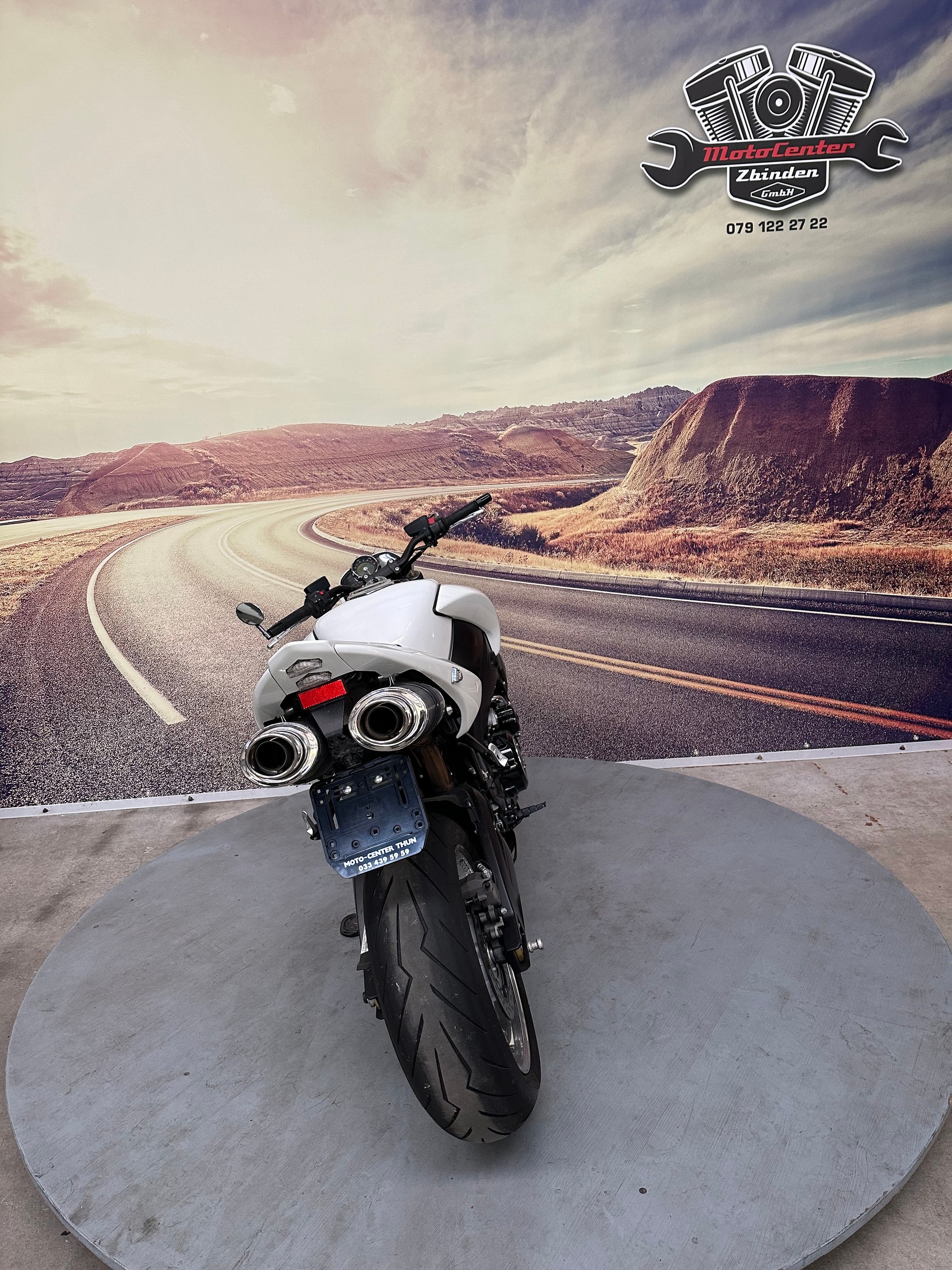 SUZUKI GSX 1300 B-King-image-4