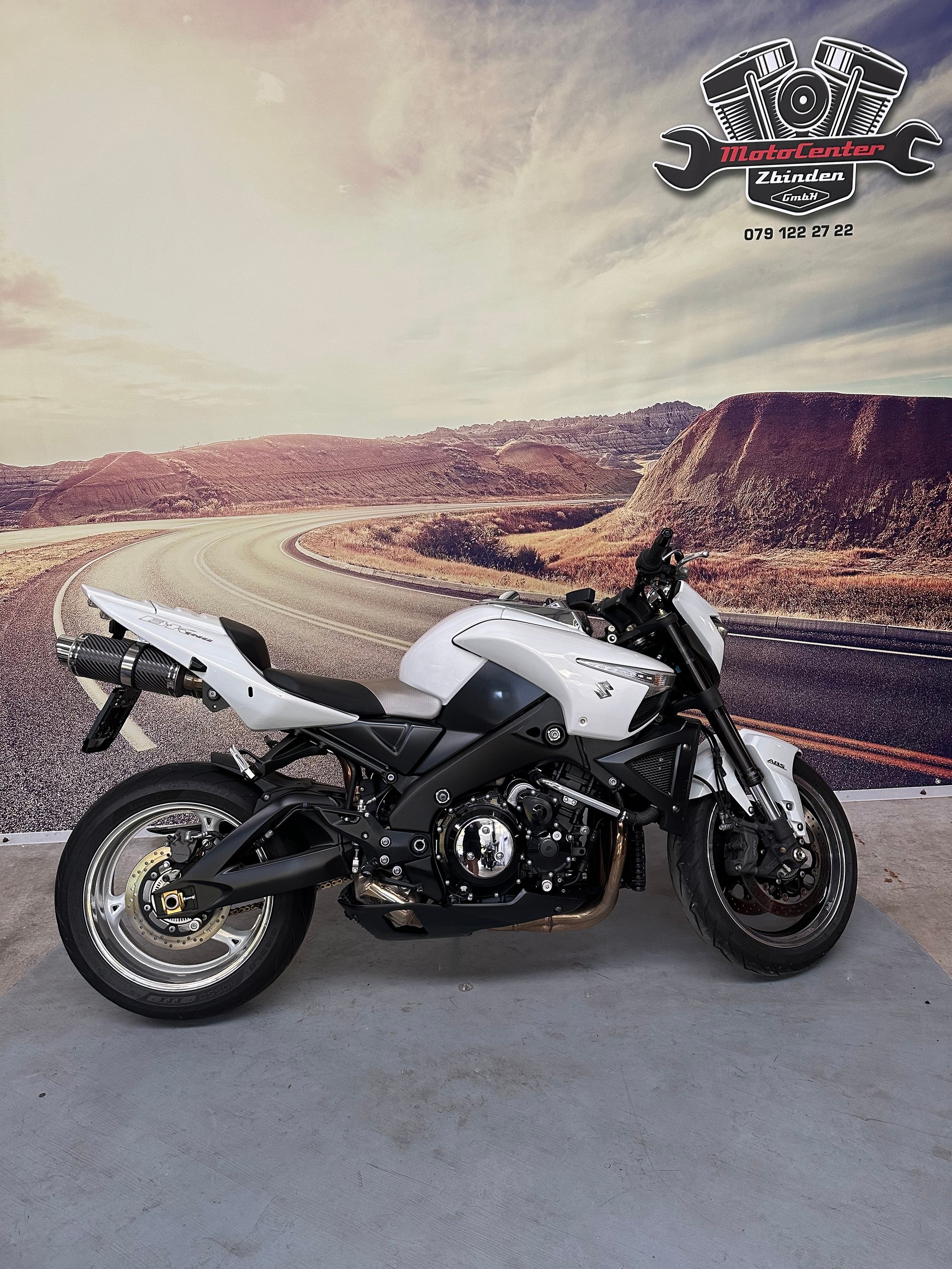 SUZUKI GSX 1300 B-King
