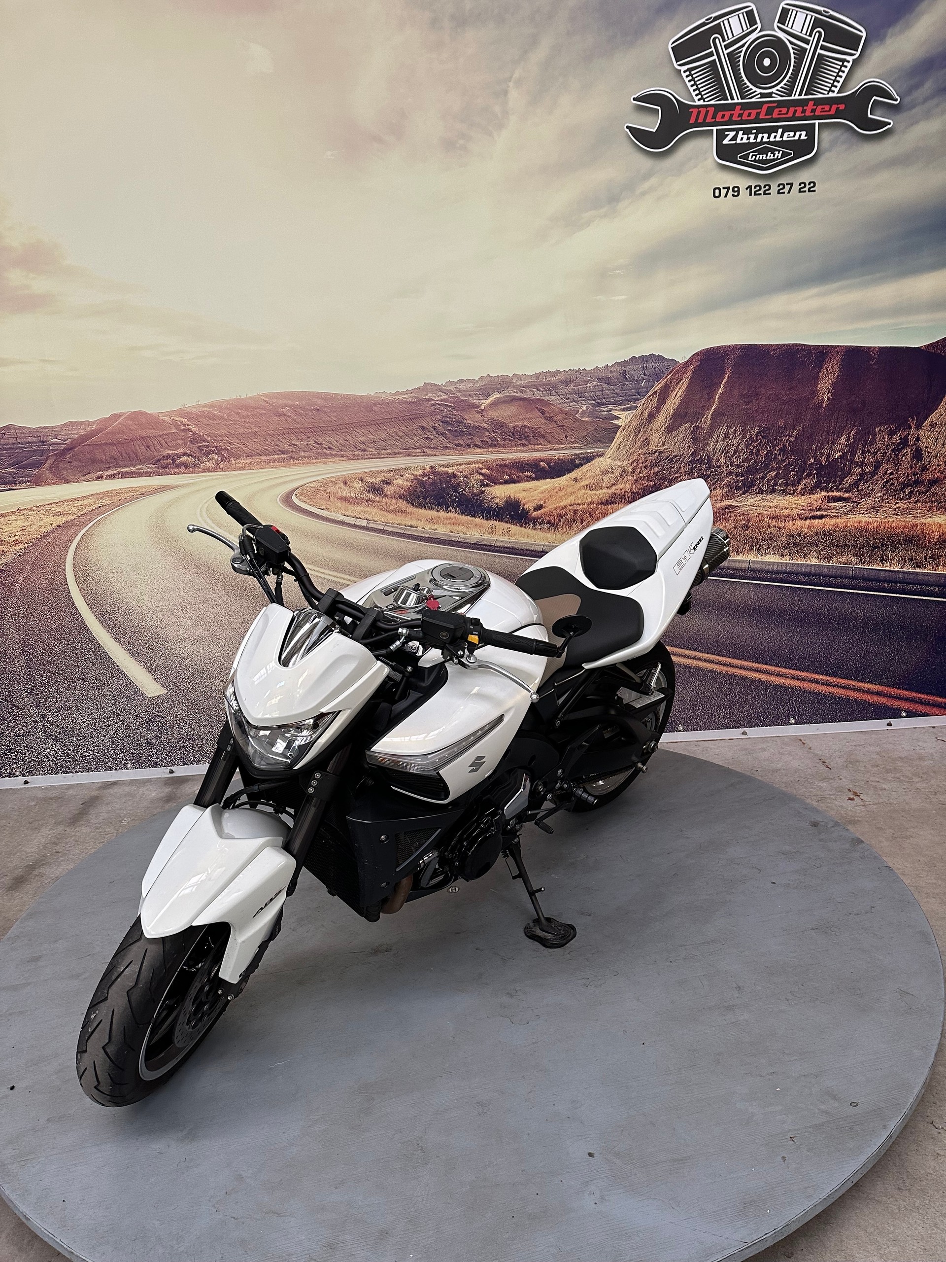 SUZUKI GSX 1300 B-King-image-7