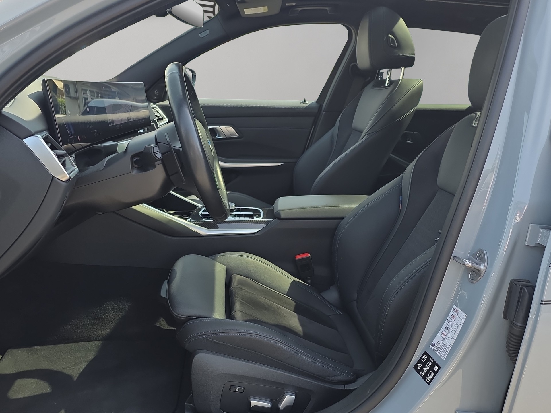 BMW-ALPINA D3 S BiTurbo Touring 3.0d xDrive Switch-Tronic-image-8