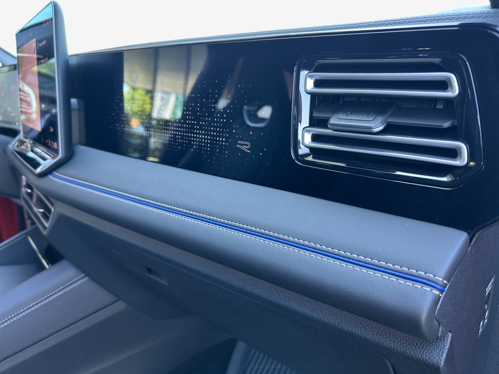 VW Tiguan 1.5 TSI evo2 eHybrid R-Line DSG-image-16