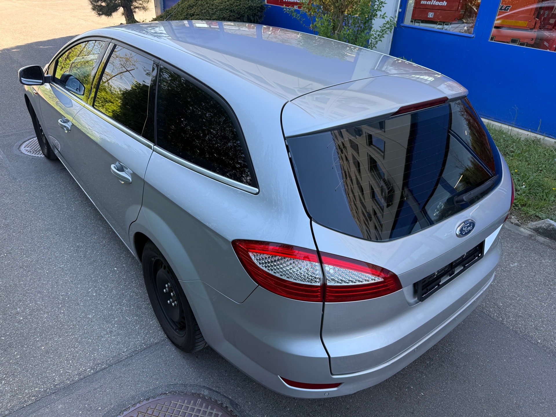 FORD Mondeo 2.0 TDCi 16V Titanium Automatic-image-6