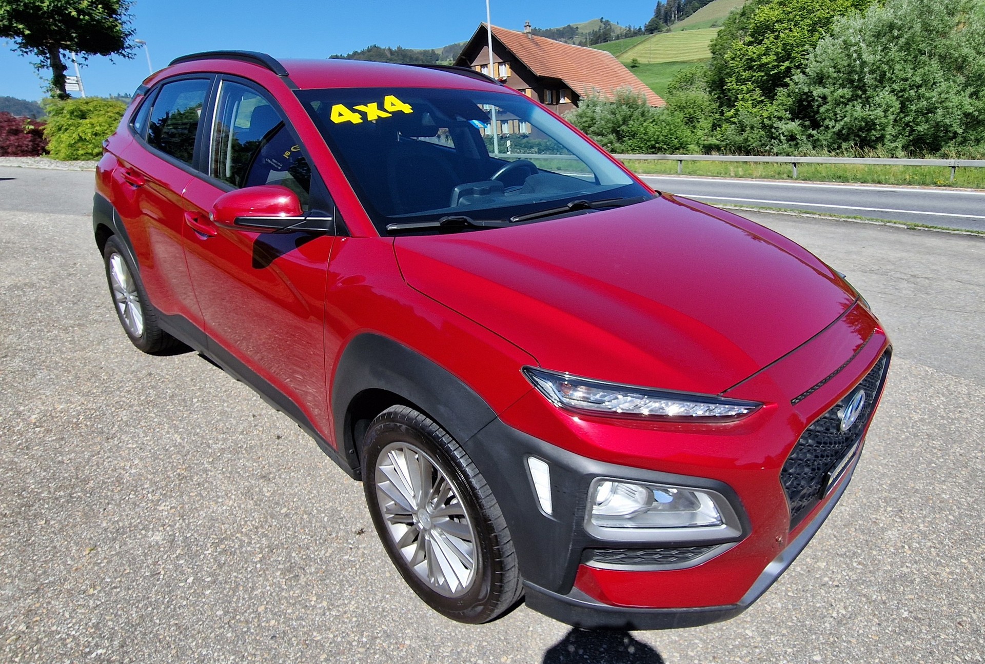 HYUNDAI Kona 1.6 T-GDi Launch 4WD DCT-image-2