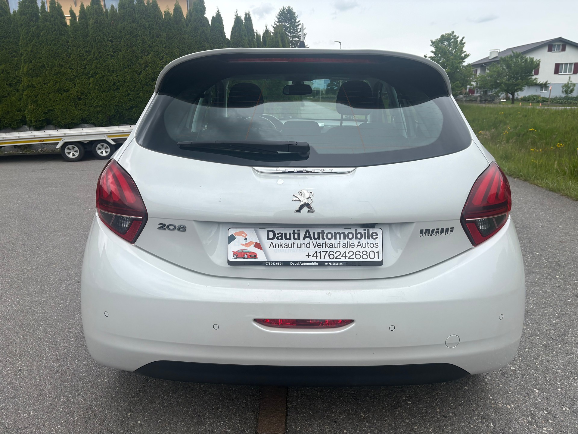 PEUGEOT 208 1.6 THP Allure-image-3