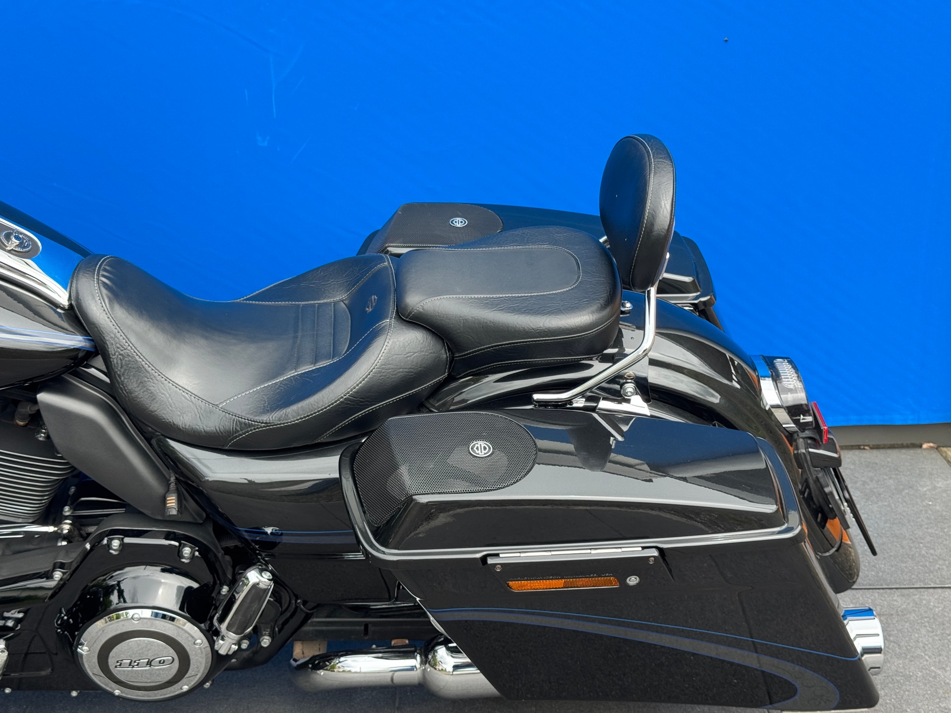 HARLEY-DAVIDSON FLHRSE5 Road King ABS CVO Screamin Eagle Anniv.-image-9