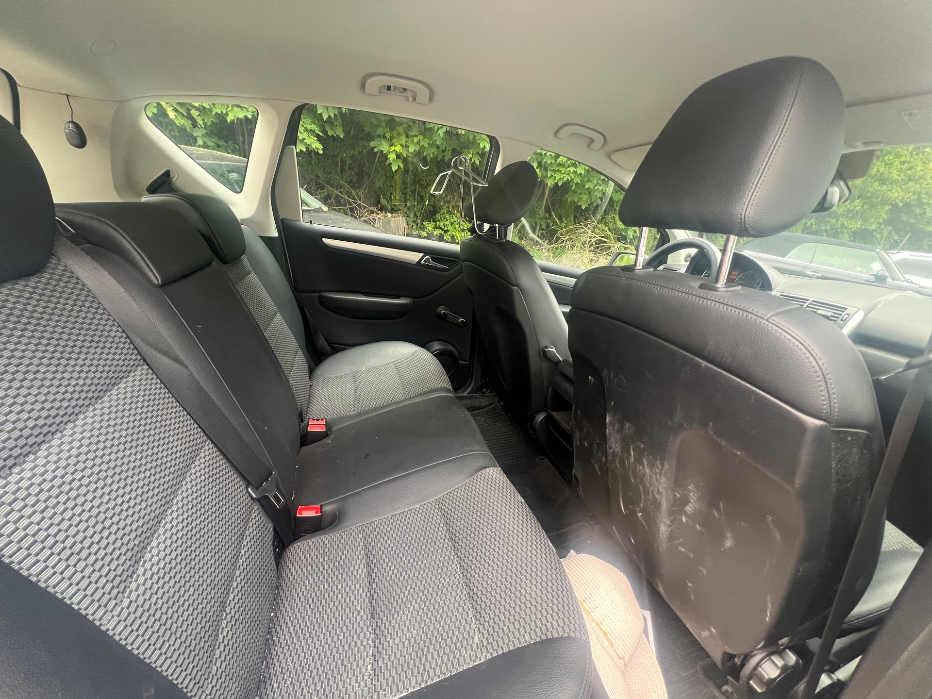 MERCEDES-BENZ A 180 (170) Avantgarde Autotronic-image-11