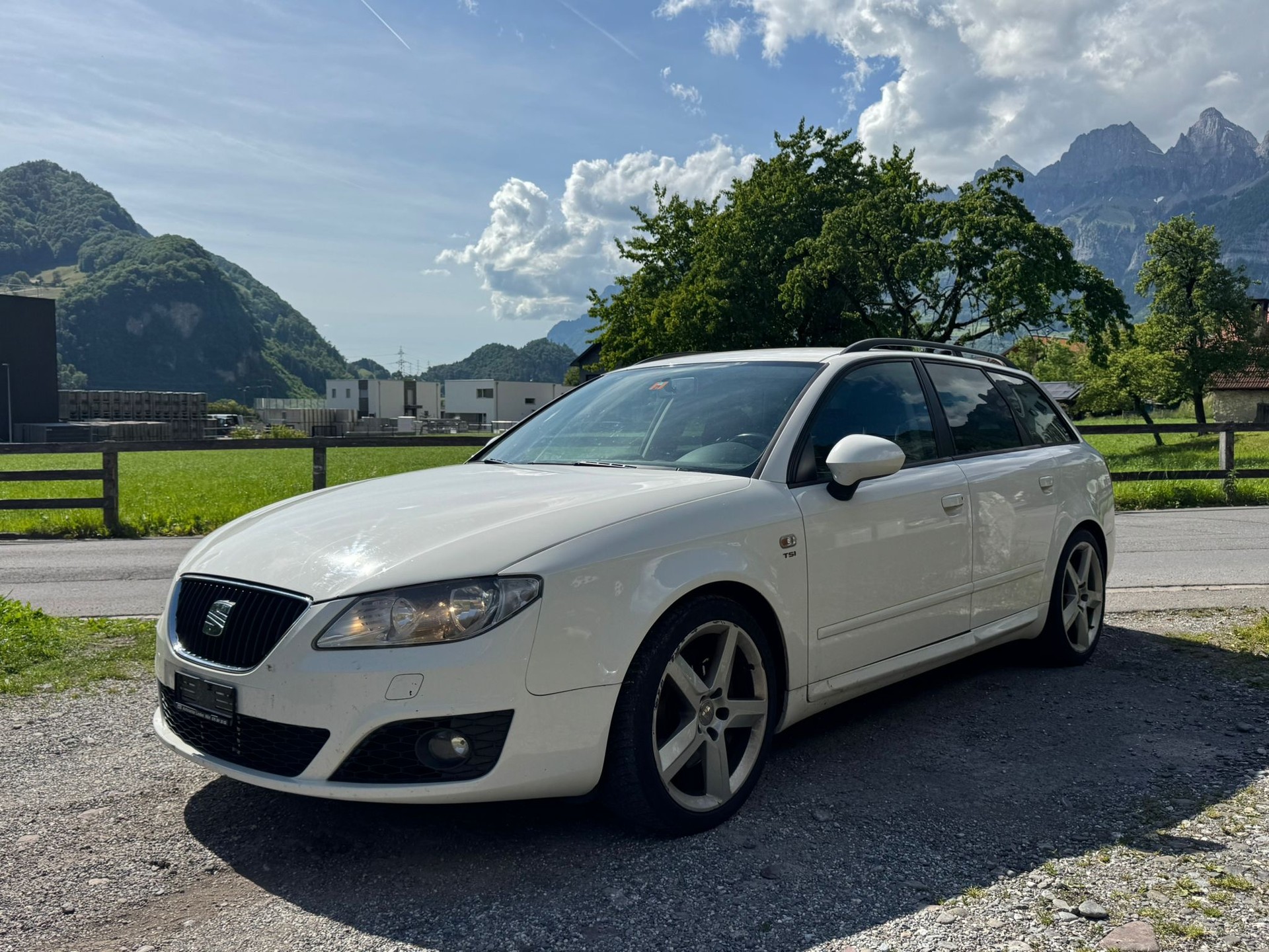 SEAT Exeo ST 2.0 TSI Sport-image-9