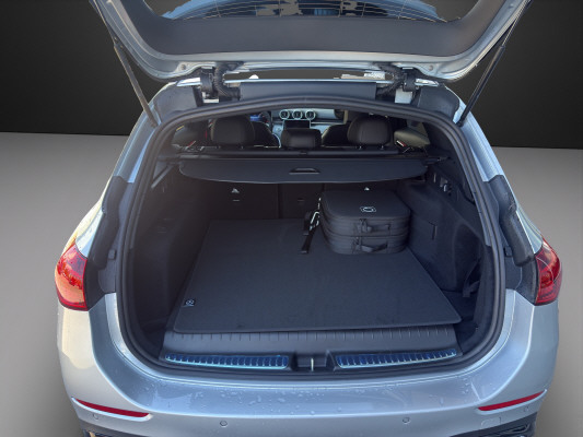MERCEDES-BENZ C 300 de T EQ Hybrid 4M-image-10
