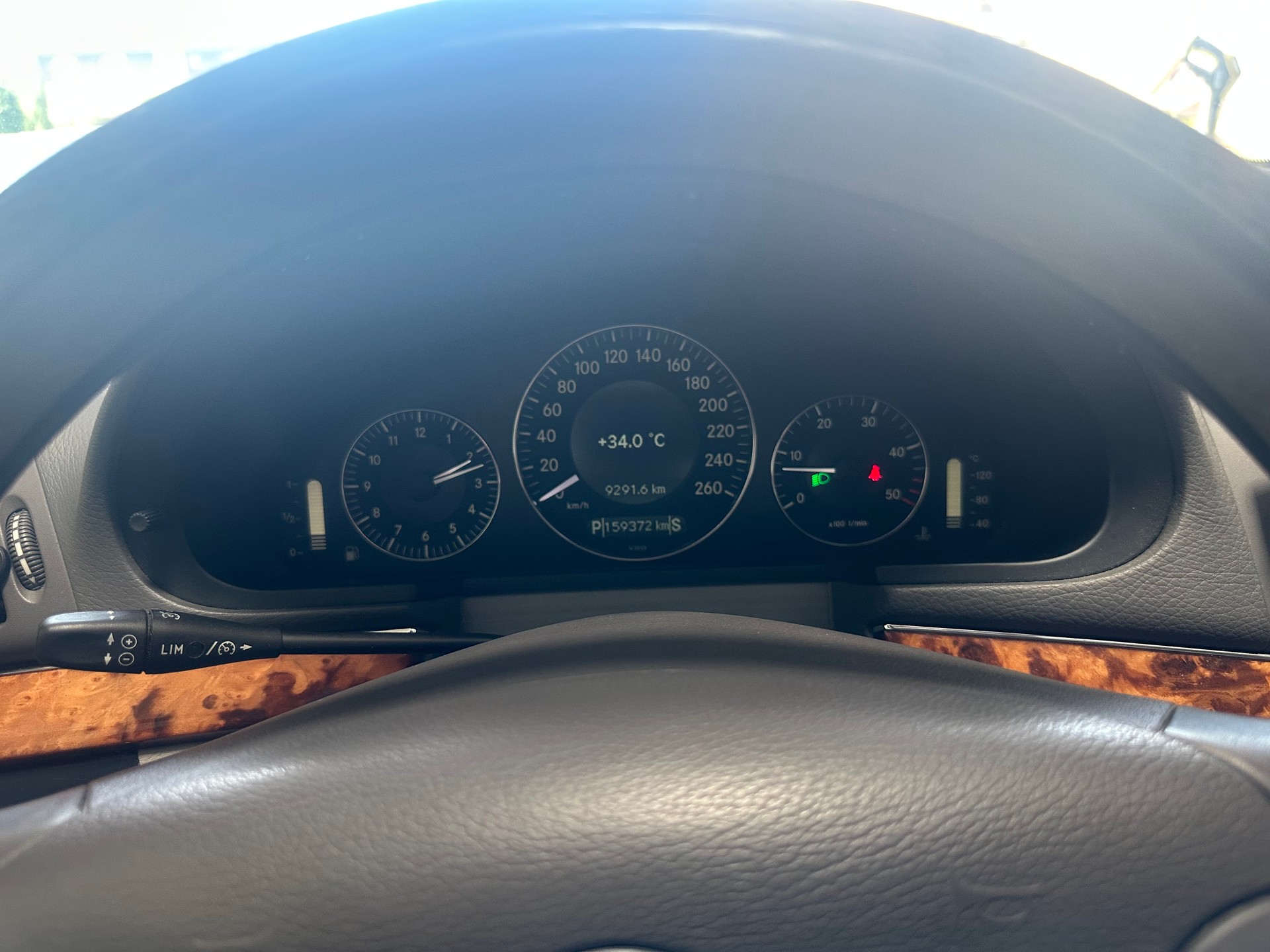 MERCEDES-BENZ E 320 CDI Elégance 7G-Tronic-image-15