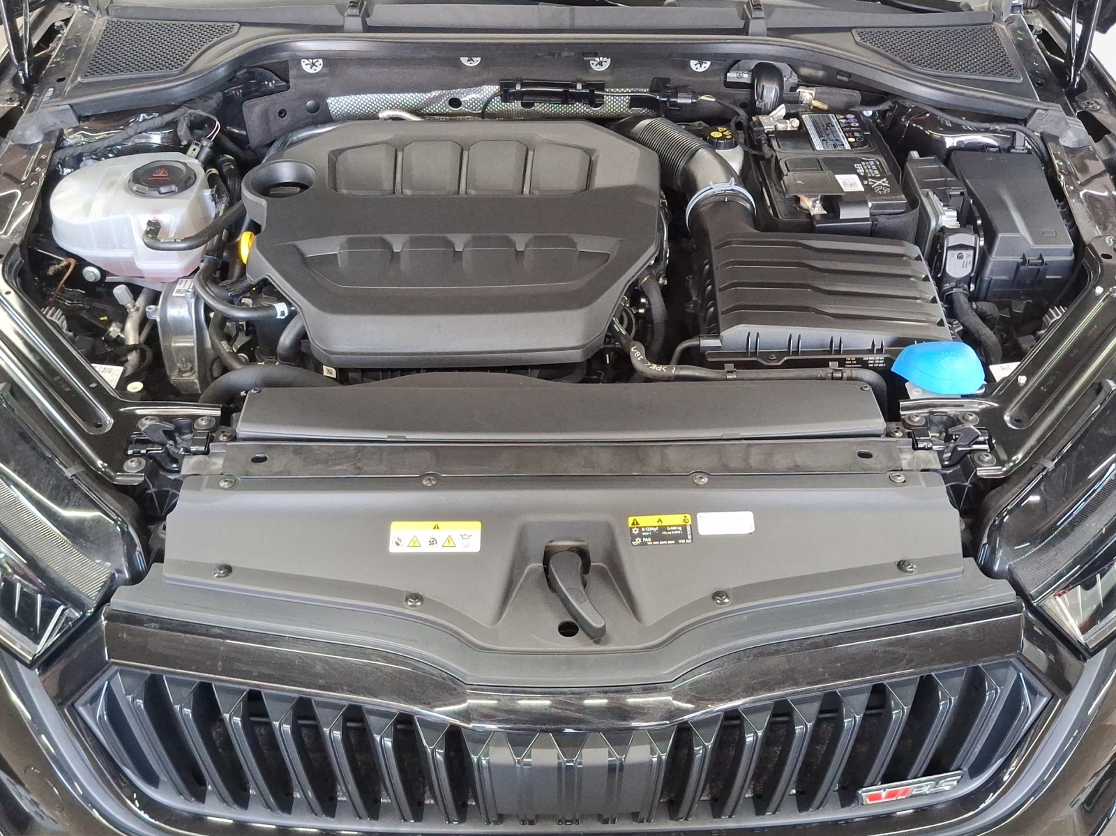 SKODA Octavia Combi 2.0 TSI DSG RS-image-15