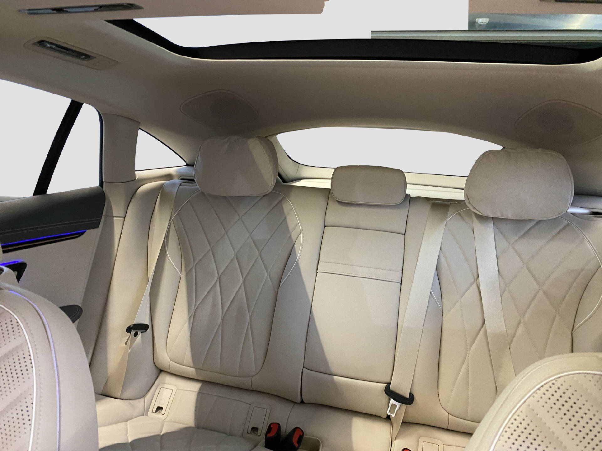 MERCEDES-BENZ EQS 580 AMG Line 4MATIC-image-12