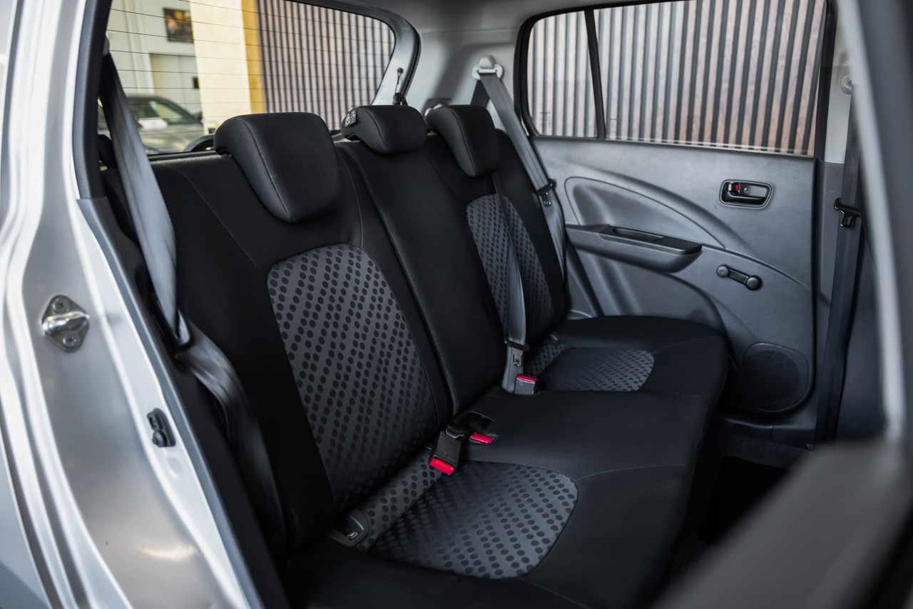 SUZUKI Celerio 1.0 Compact Top Swiss Edition-image-16
