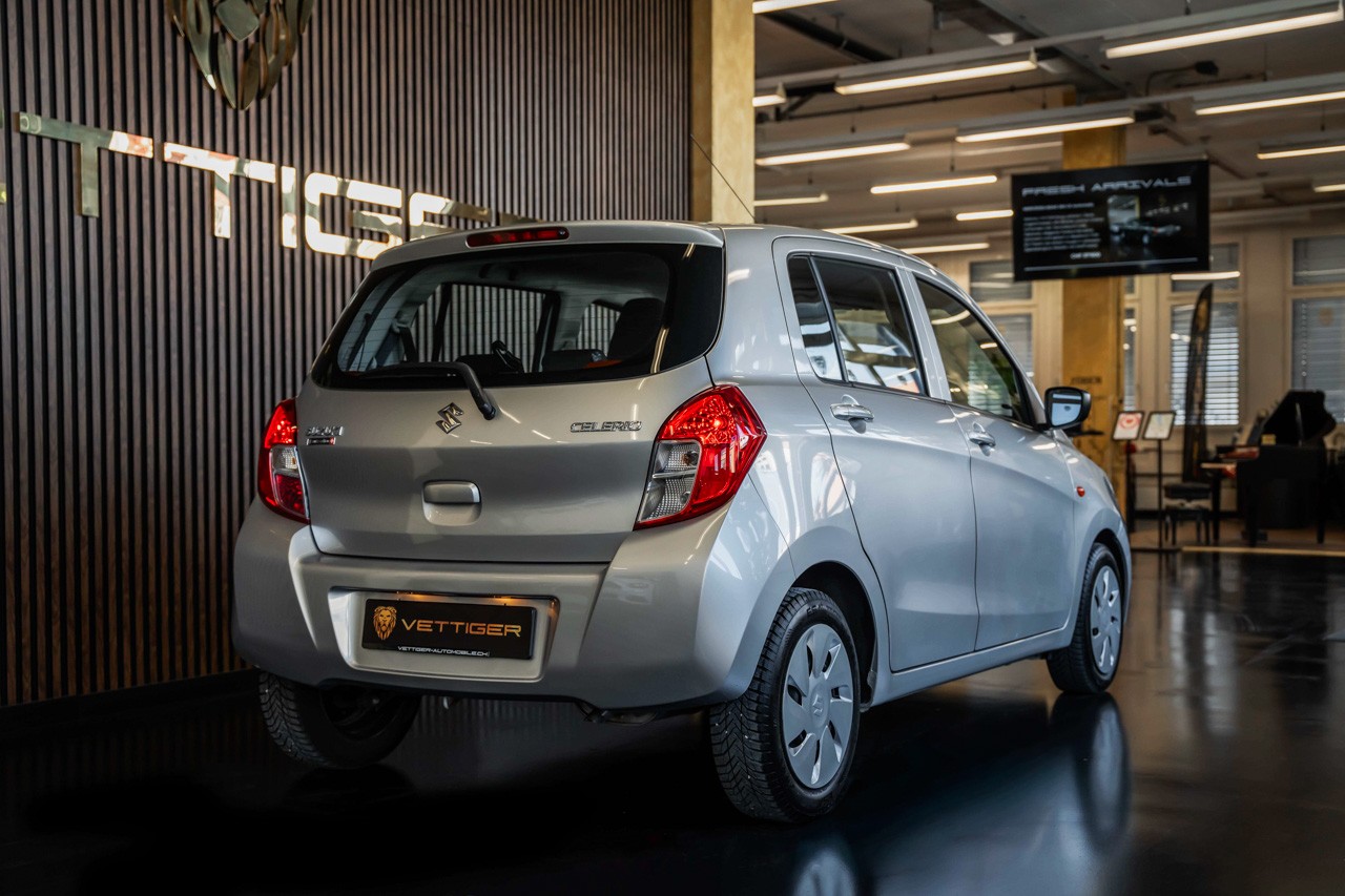 SUZUKI Celerio 1.0 Compact Top Swiss Edition-image-6