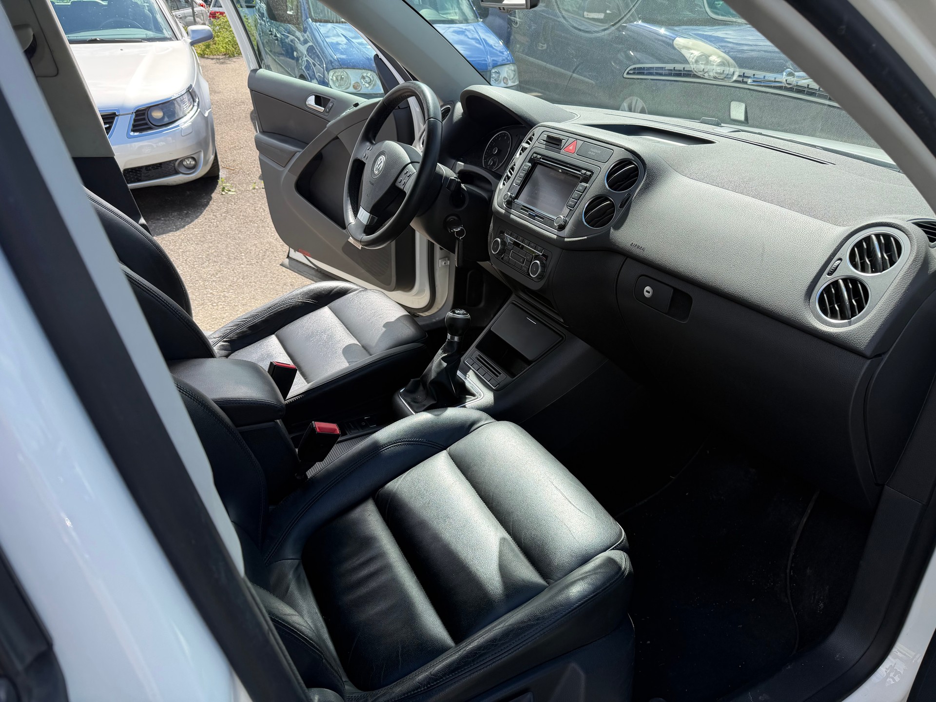 VW Tiguan 2.0 TSI Track&Field DSG-image-5