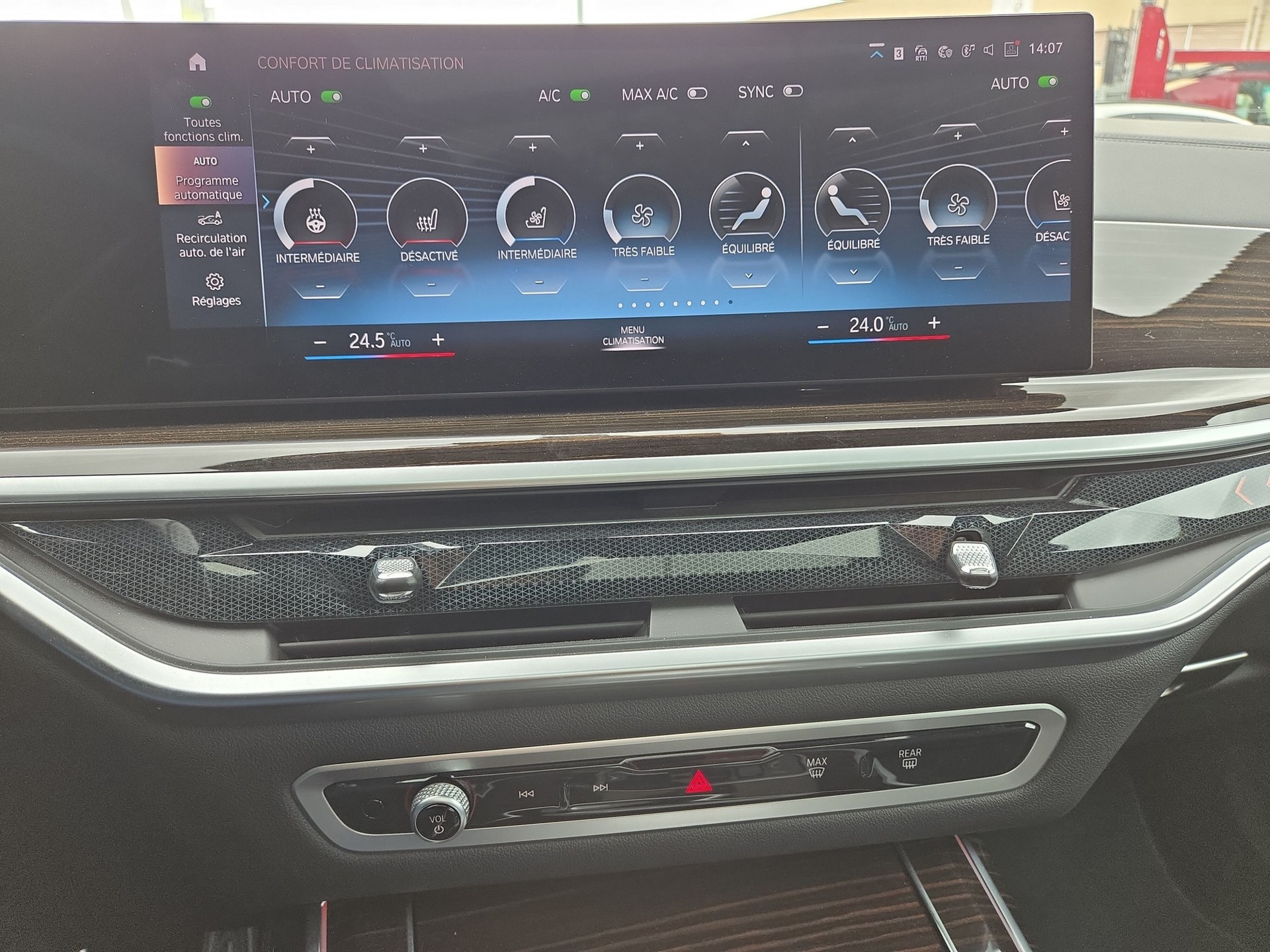BMW X7 xDrive 48V 40d M Sport Pro Steptronic-image-14
