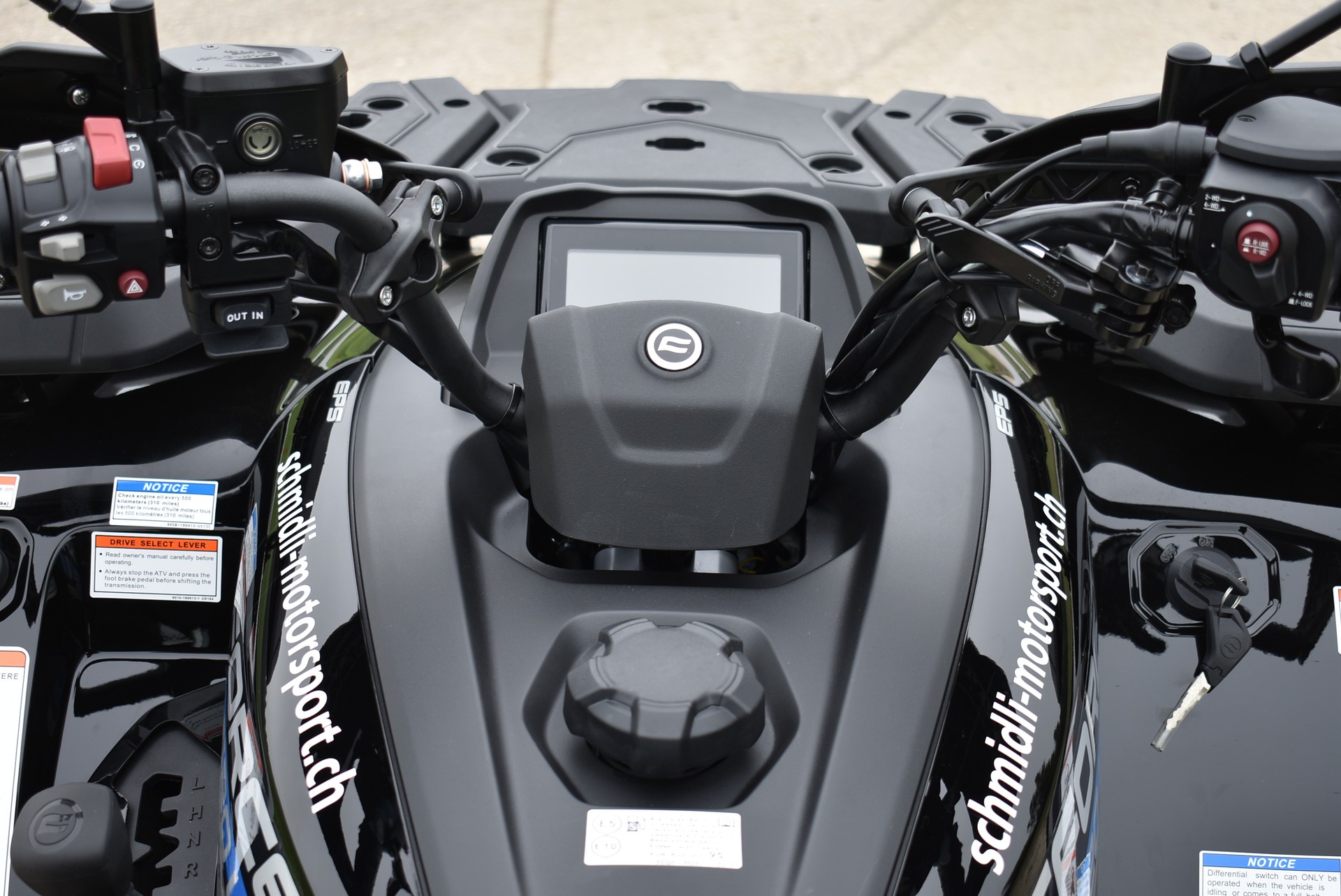 CF MOTO Cforce 520 EPS 4x4-image-11