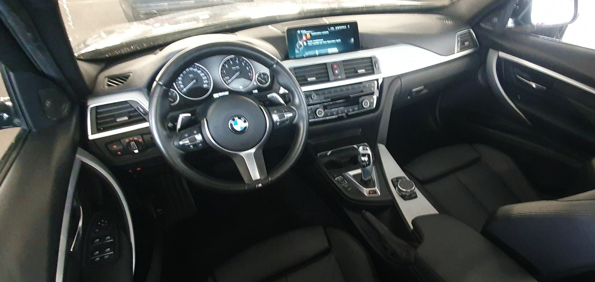 BMW 330e iPerformance M Sport Steptronic-image-12